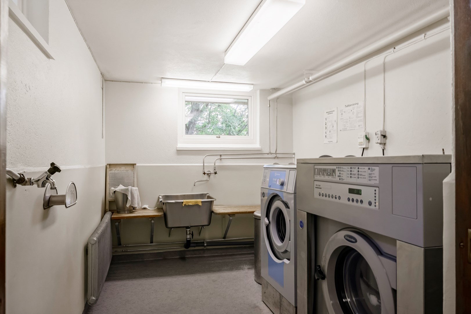 Bostadsbild från Beckasinvägen 33, 1tr, Såld i Saltängen, Nacka