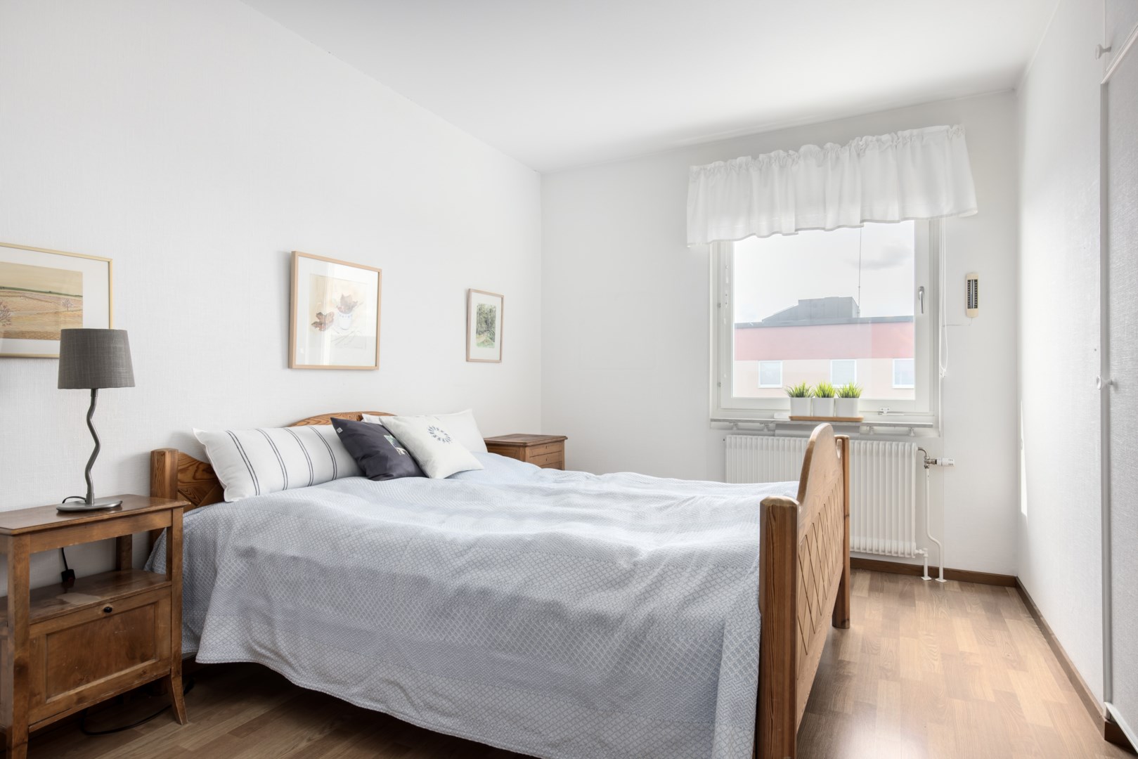 Bostadsbild från Lodvägen 12, 7tr, Såld i Edsberg, Sollentuna