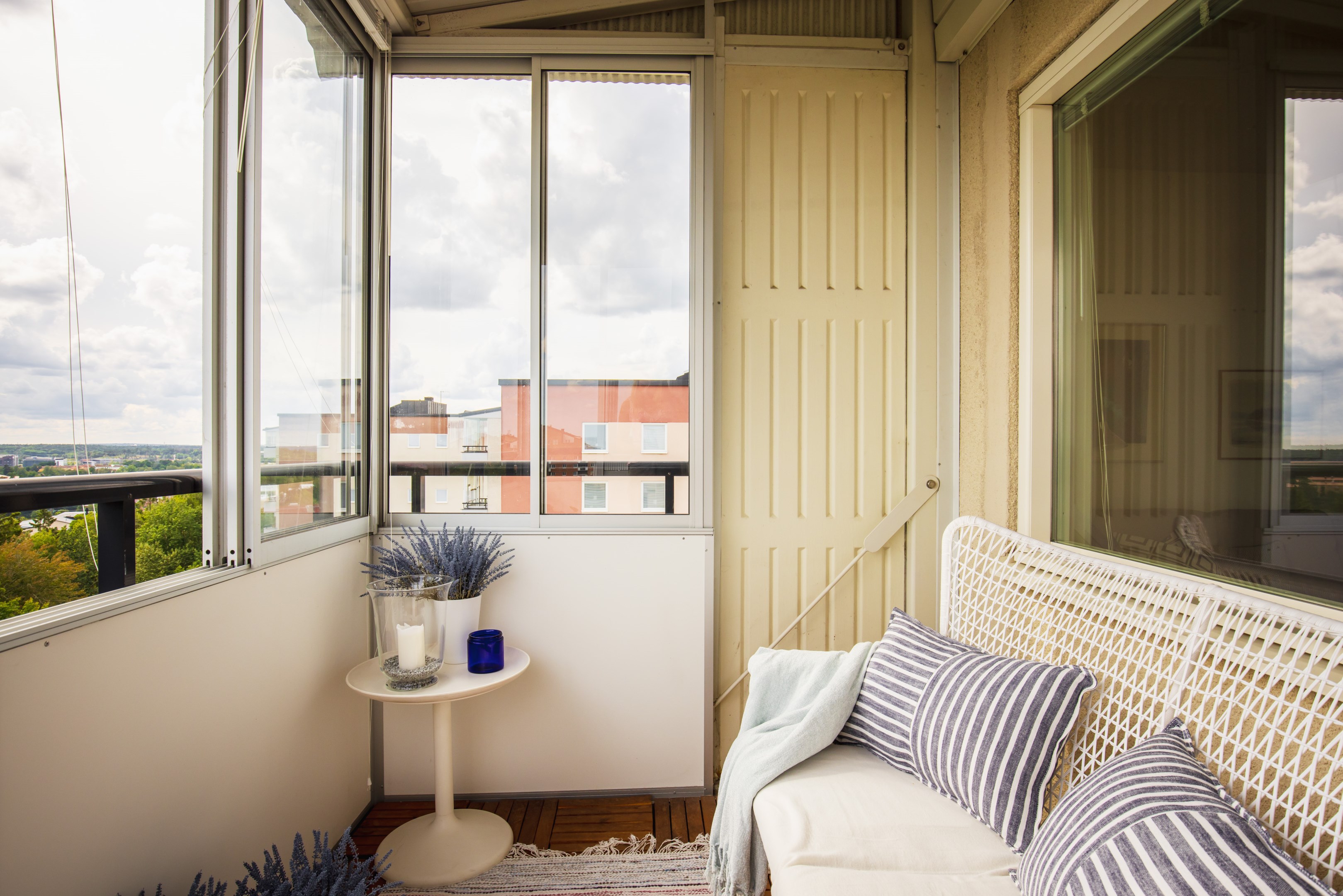 Bostadsbild från Lodvägen 12, 7tr, Såld i Edsberg, Sollentuna