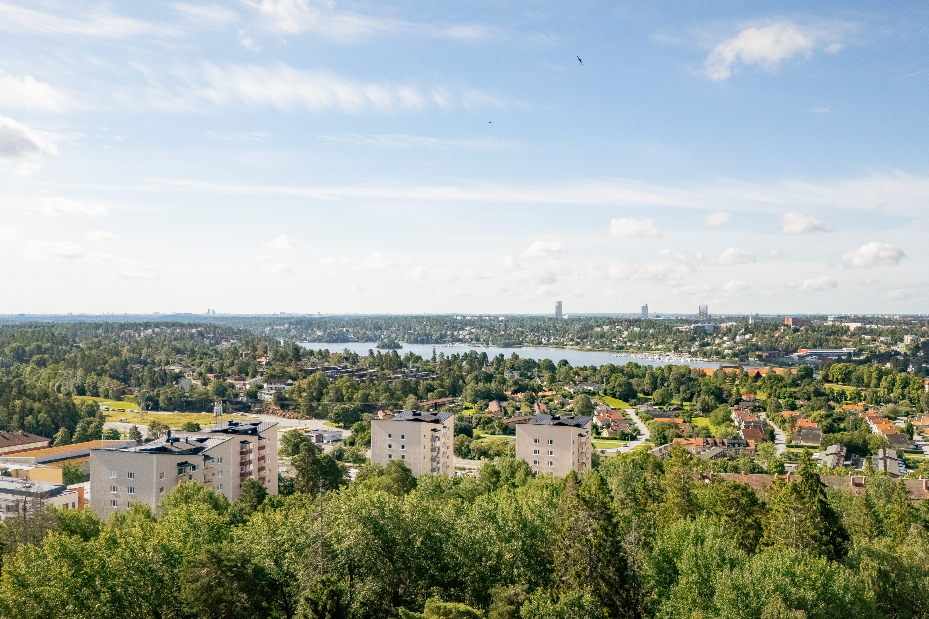 Bostadsbild från Lodvägen 12, 7tr, Såld i Edsberg, Sollentuna