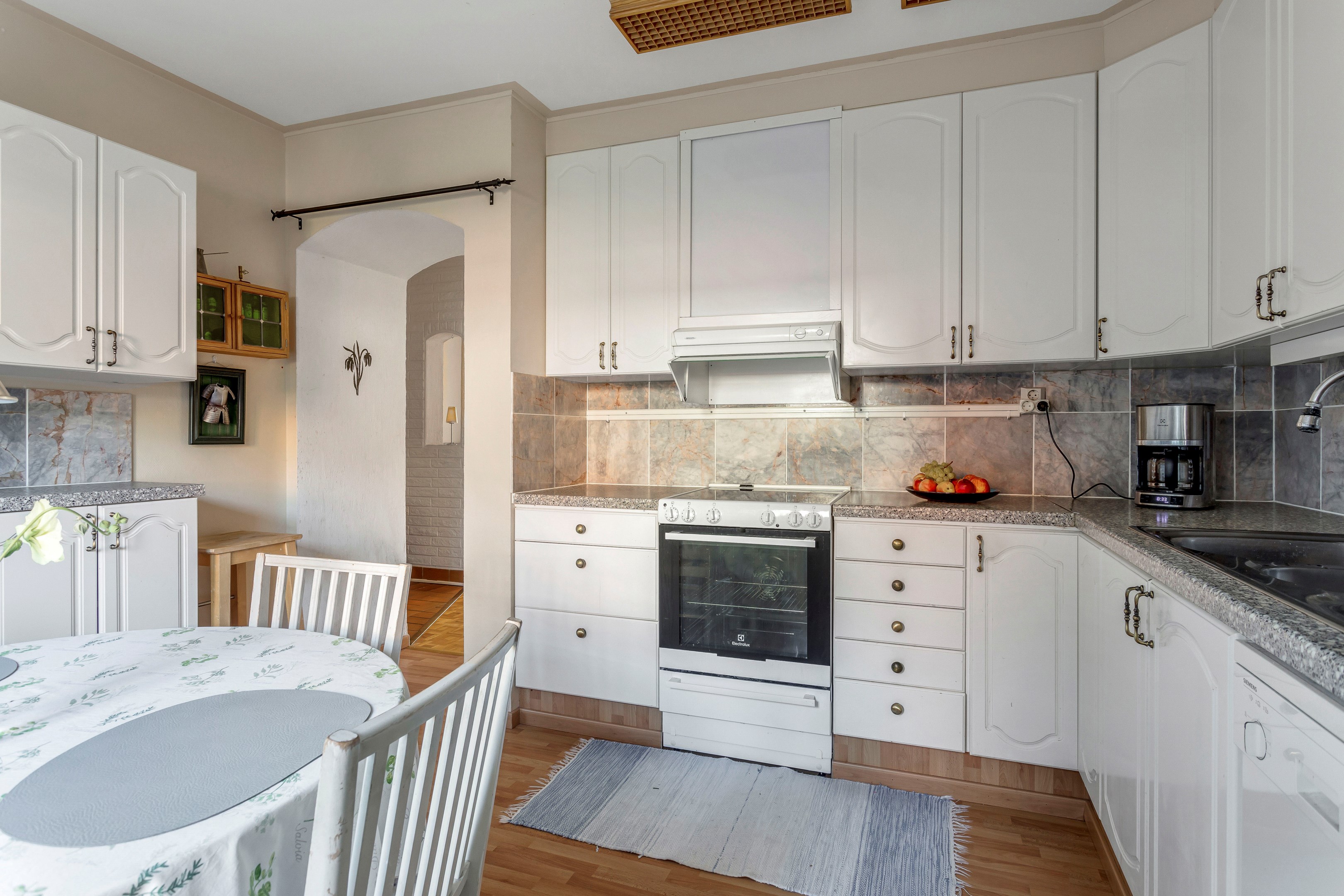 Bostadsbild från Cellovägen 102, Såld i Gottsunda, Uppsala