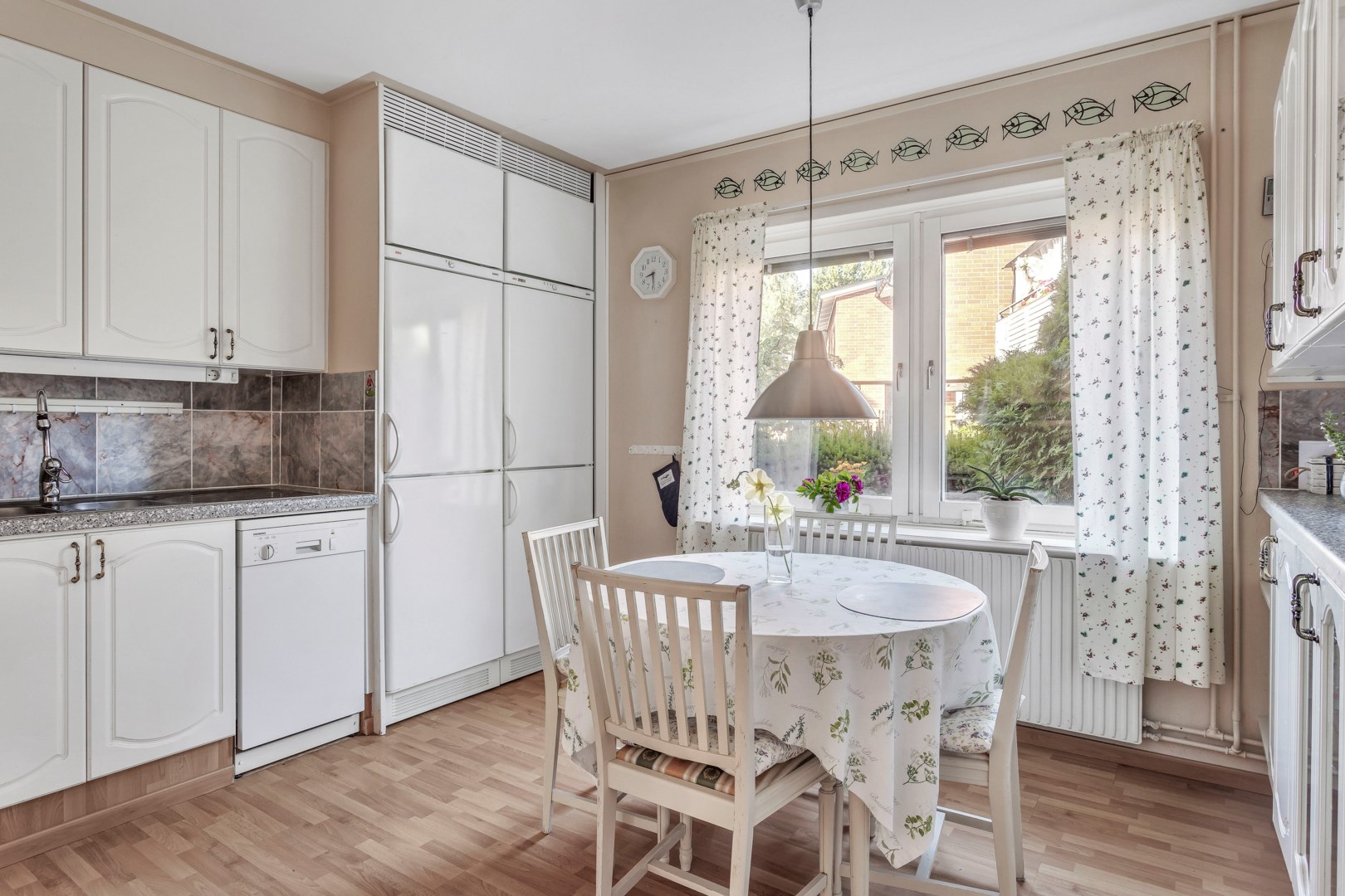 Bostadsbild från Cellovägen 102, Såld i Gottsunda, Uppsala