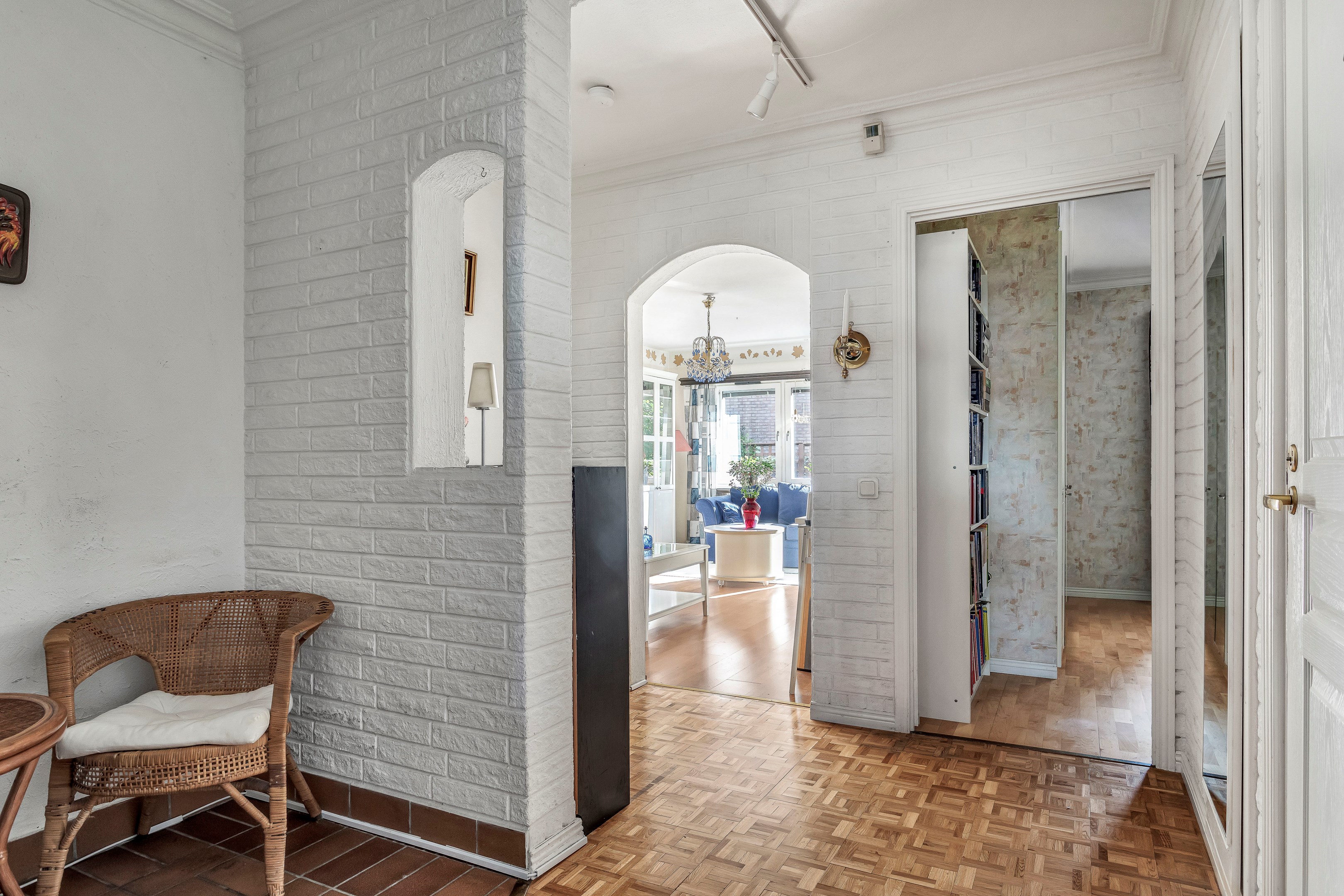 Bostadsbild från Cellovägen 102, Såld i Gottsunda, Uppsala