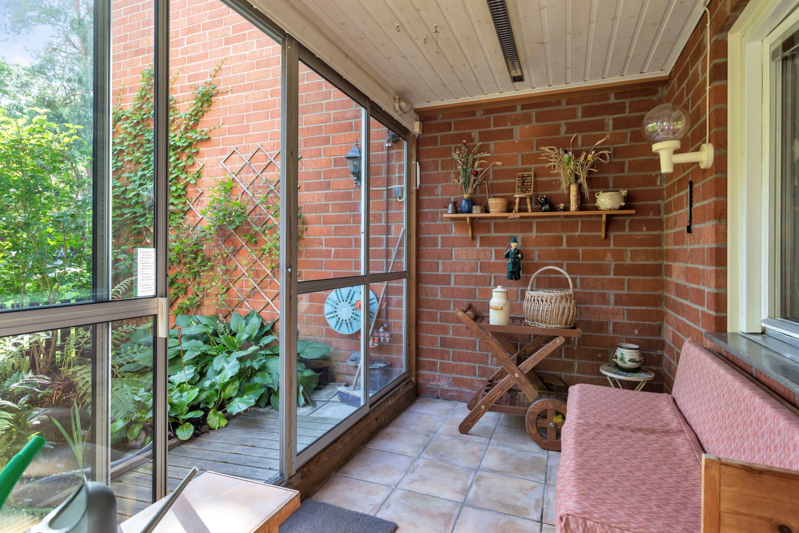 Bostadsbild från Cellovägen 102, Såld i Gottsunda, Uppsala