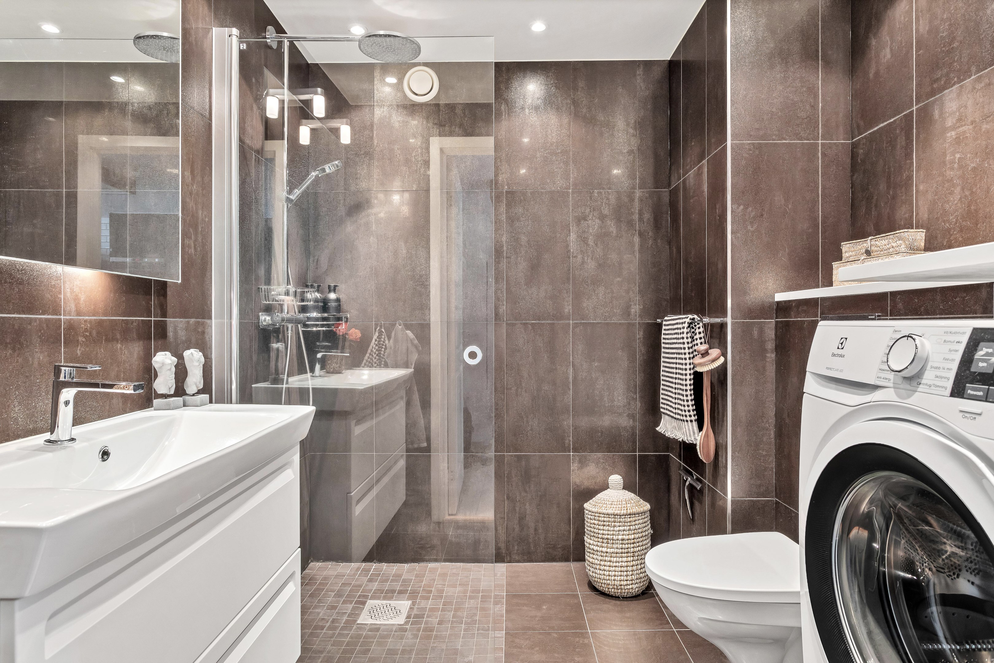 Bostadsbild från Svartbäcksgatan 43 F, Såld i Centrum, Uppsala