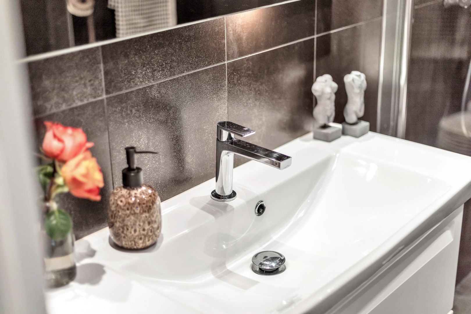 Bostadsbild från Svartbäcksgatan 43 F, Såld i Centrum, Uppsala