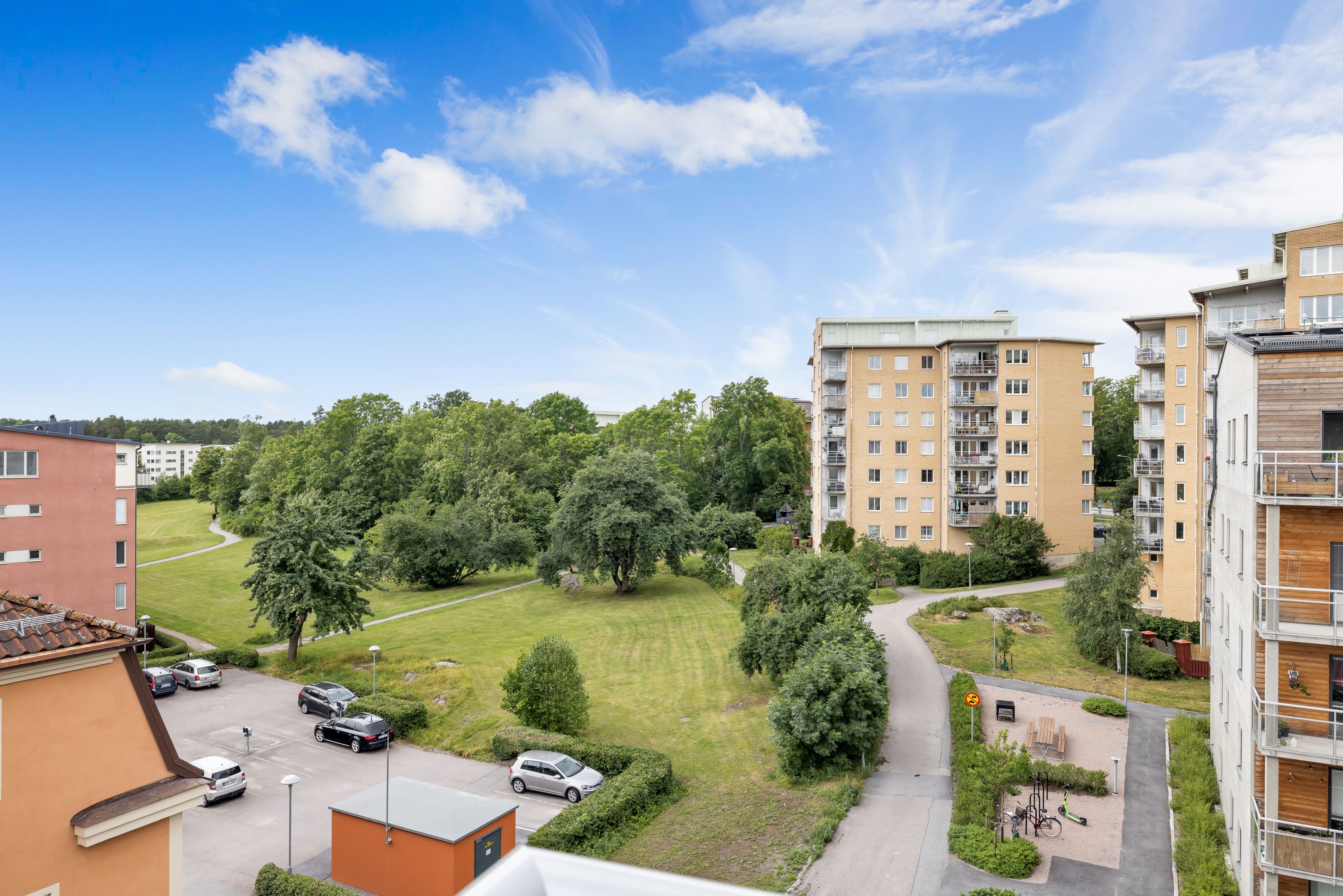Bostadsbild från Gösta Wahlströms väg 2B, Såld i Rickomberga, Uppsala