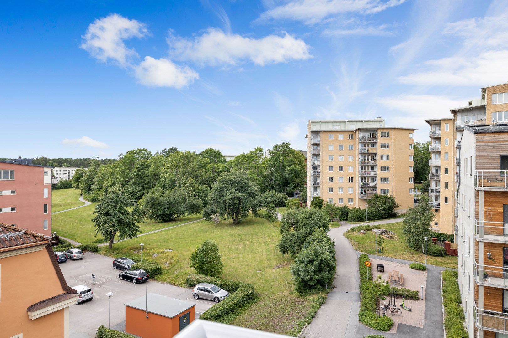 Bostadsbild från Gösta Wahlströms väg 2B, Såld i Rickomberga, Uppsala