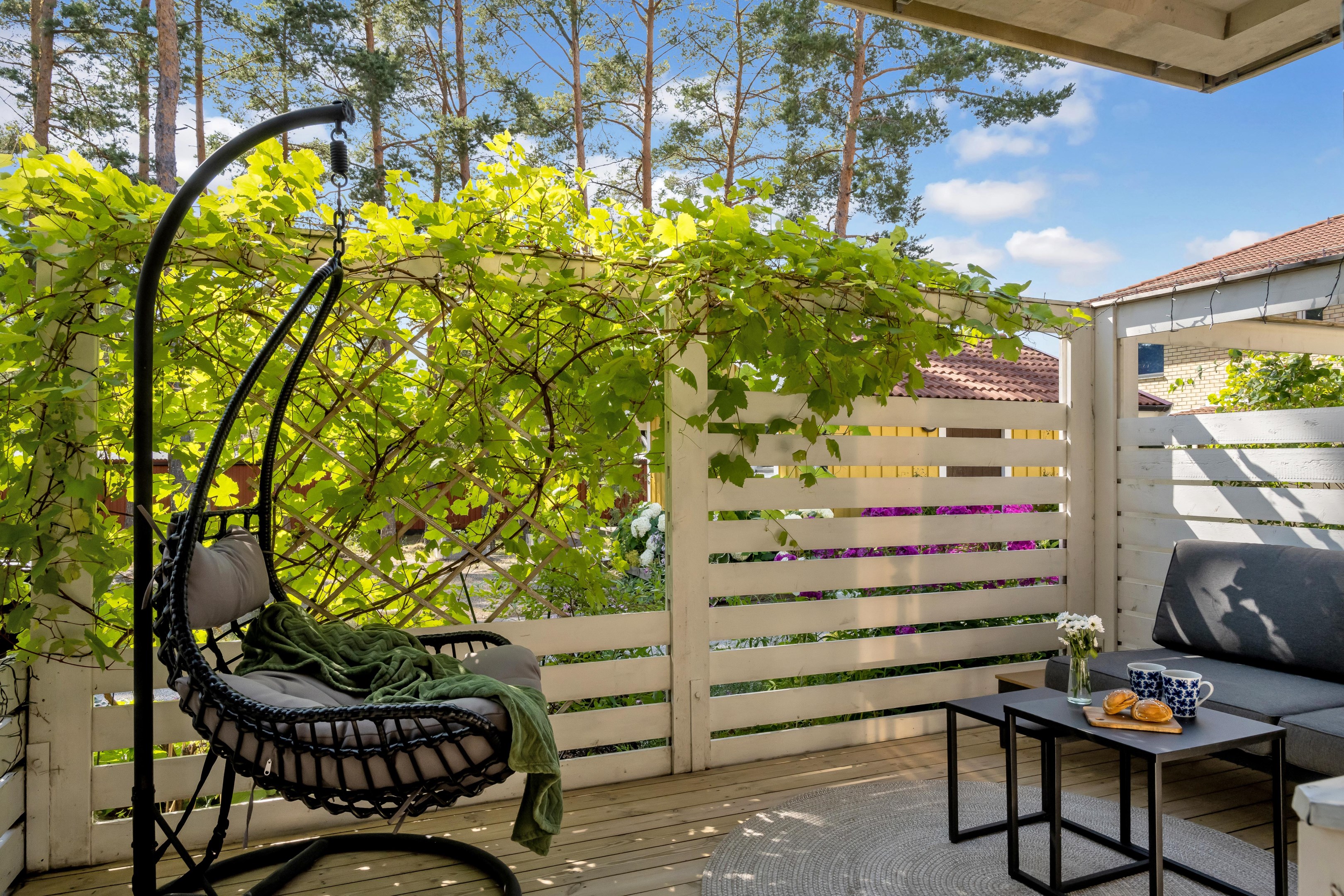 Bostadsbild från Bergslagsresan 42, Såld i Sävja, Uppsala