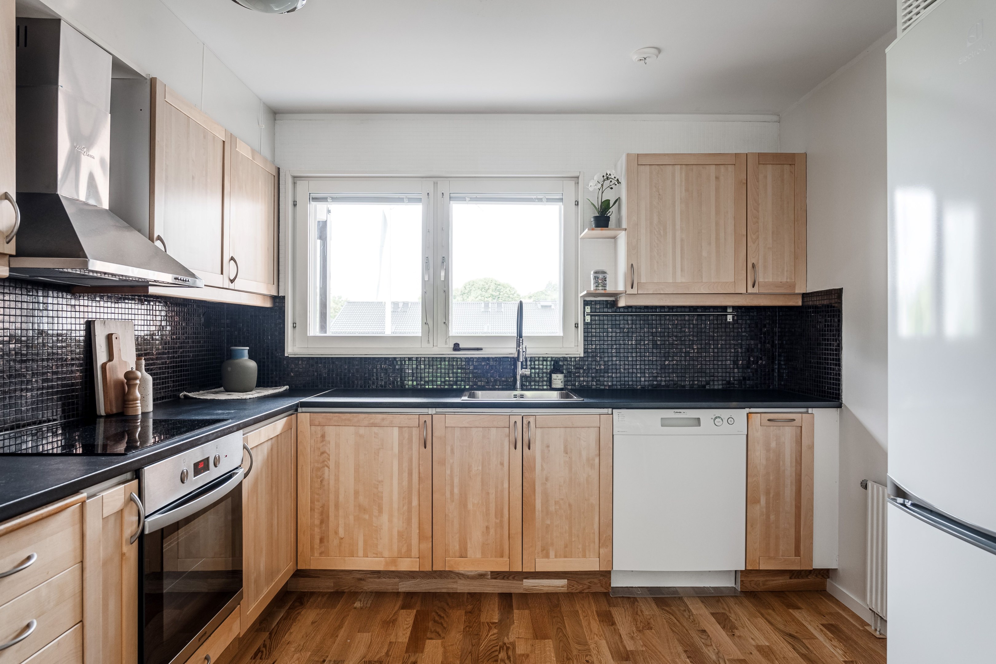 Bostadsbild från Von bahrs väg 4, Såld i Löten, Uppsala