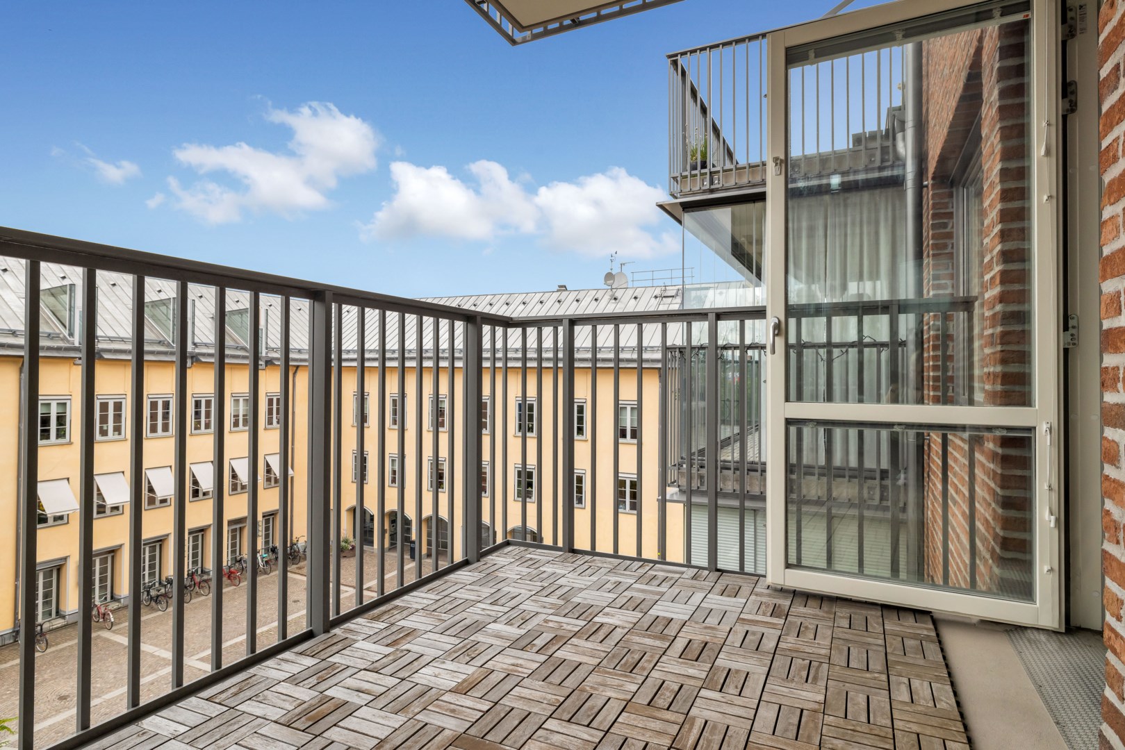 Bostadsbild från Svartbäcksgatan 42 A, Såld i Svartbäcken, Uppsala