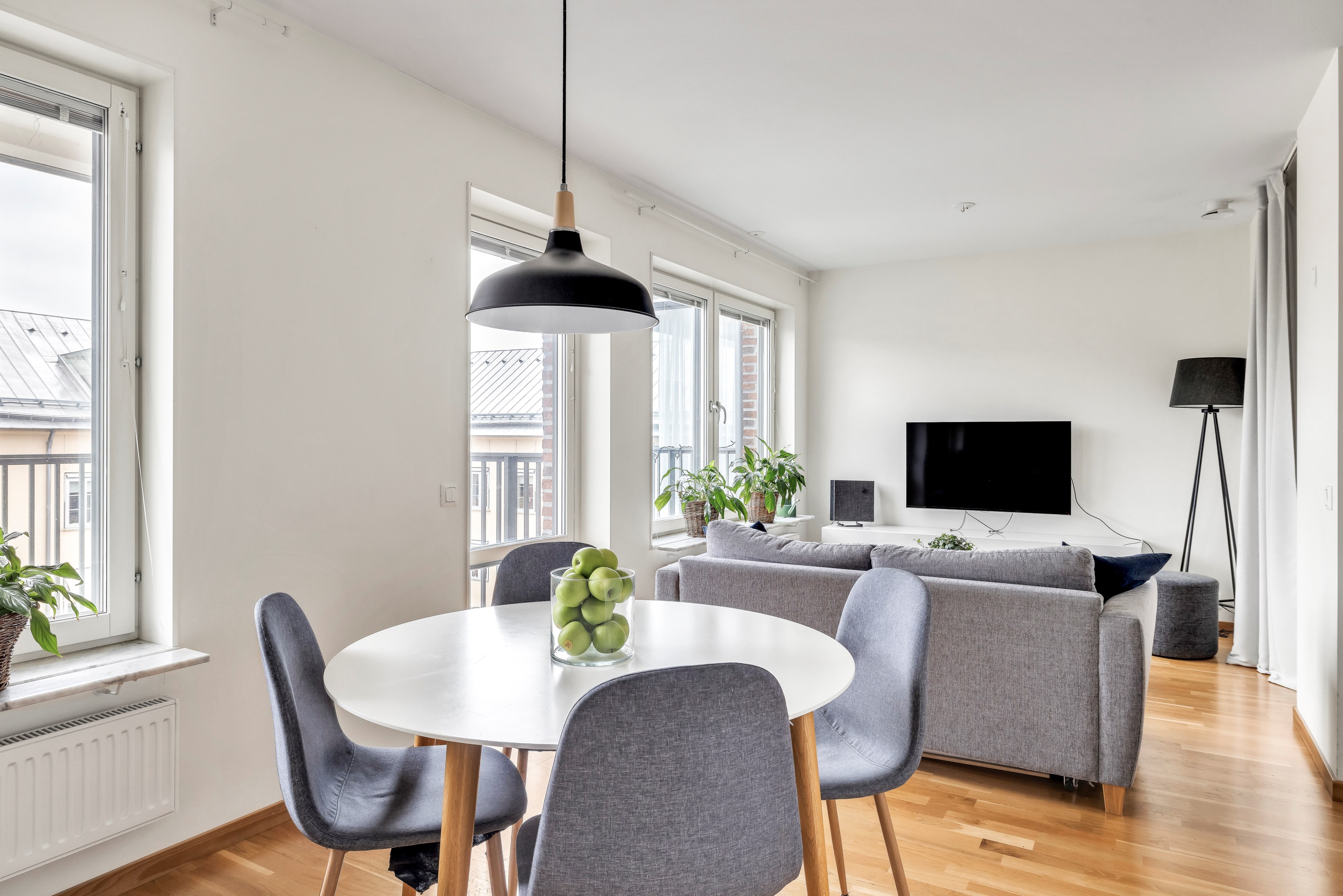 Bostadsbild från Svartbäcksgatan 42 A, Såld i Svartbäcken, Uppsala