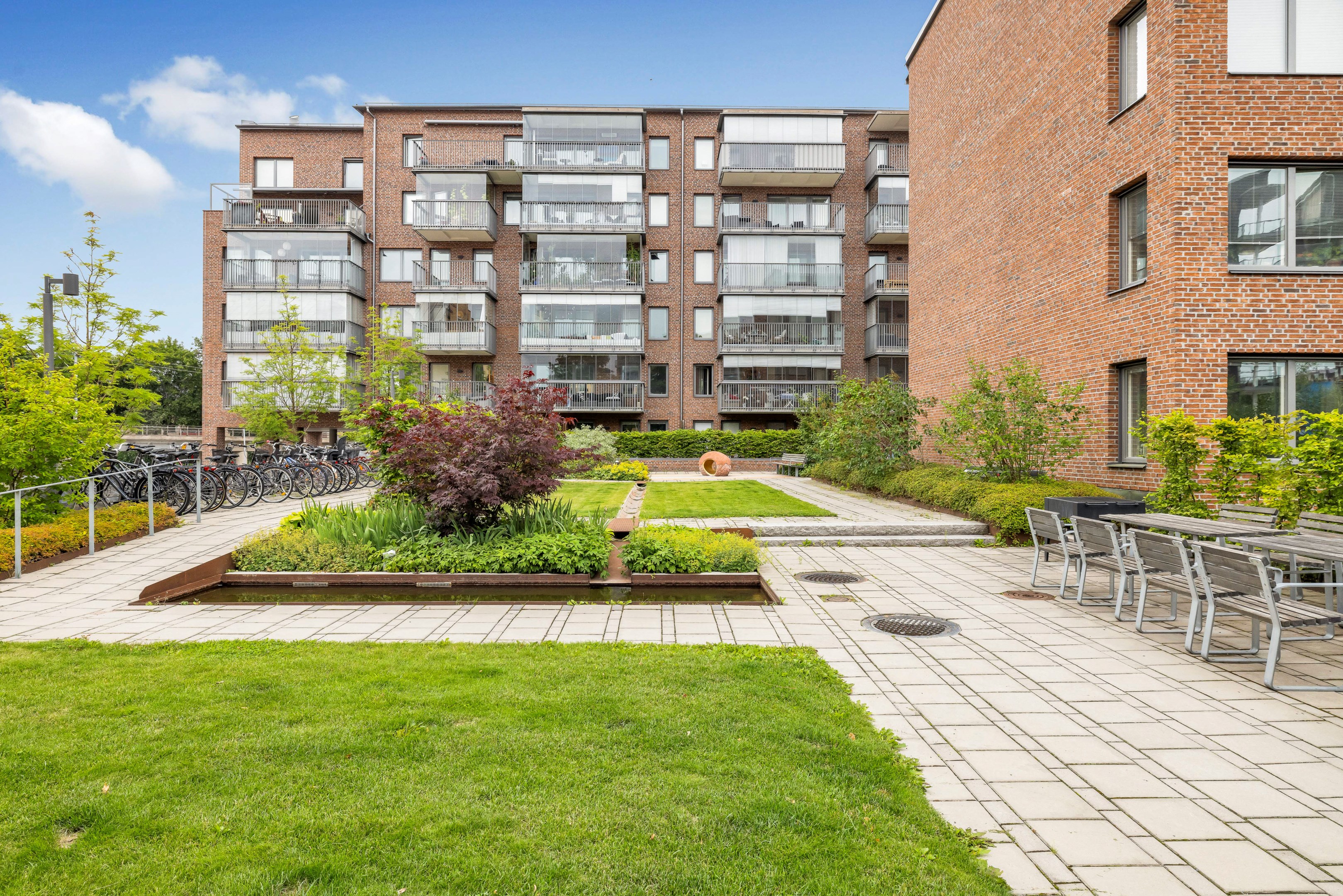 Bostadsbild från Svartbäcksgatan 42 A, Såld i Svartbäcken, Uppsala