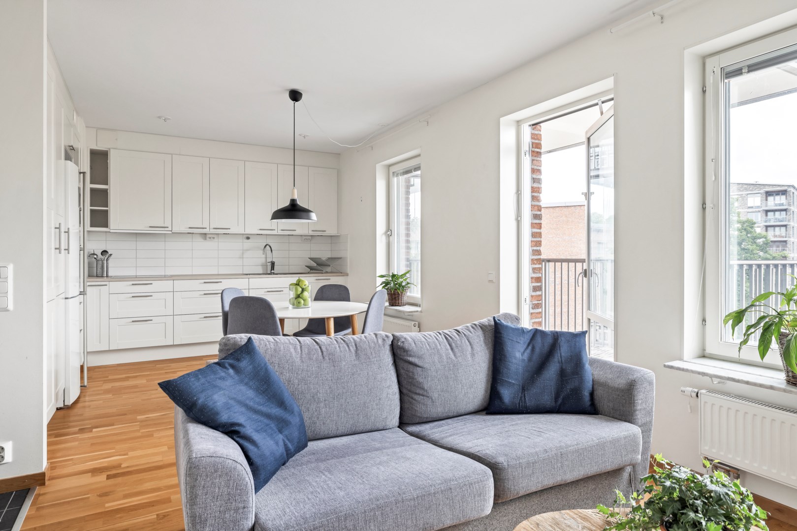 Bostadsbild från Svartbäcksgatan 42 A, Såld i Svartbäcken, Uppsala