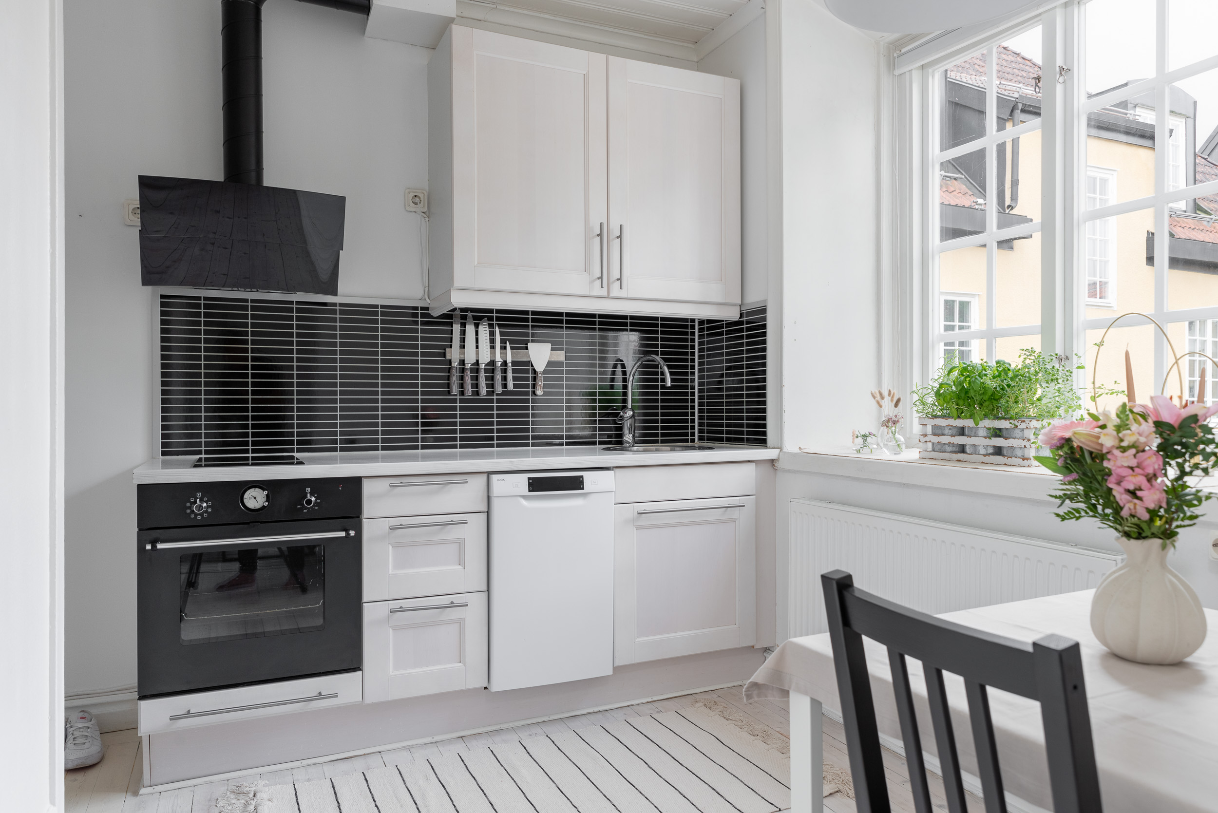 Bostadsbild från Västra utanbygatan 22, Såld i Centrum, Västerås