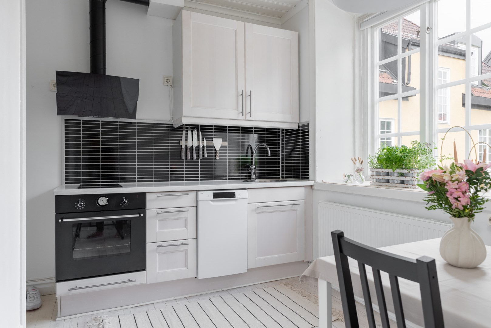 Bostadsbild från Västra utanbygatan 22, Såld i Centrum, Västerås