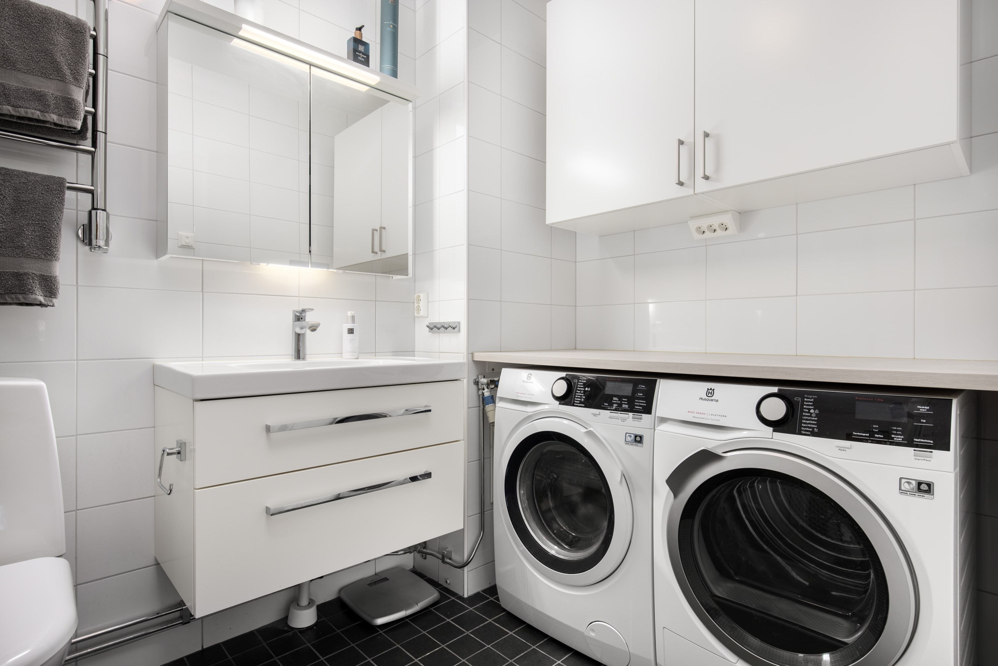 Bostadsbild från Godtemplarvägen 9, 3/3tr, Såld i Tollare, Nacka