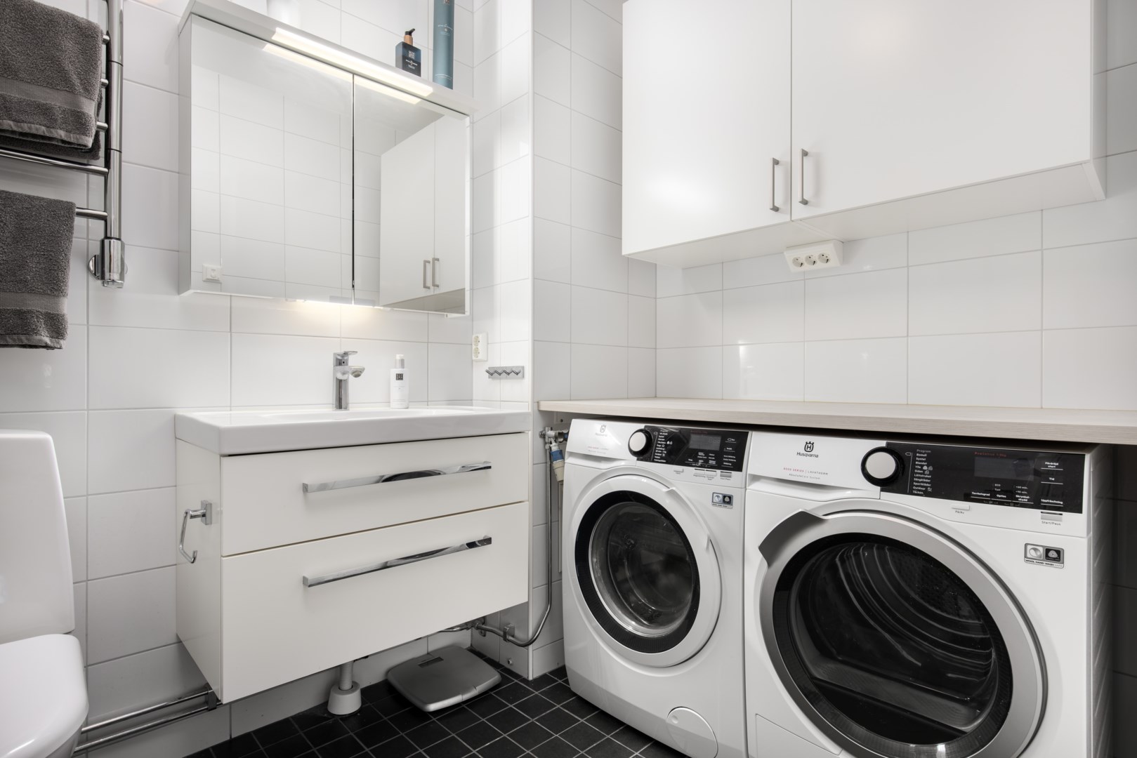 Bostadsbild från Godtemplarvägen 9, 3/3tr, Såld i Tollare, Nacka