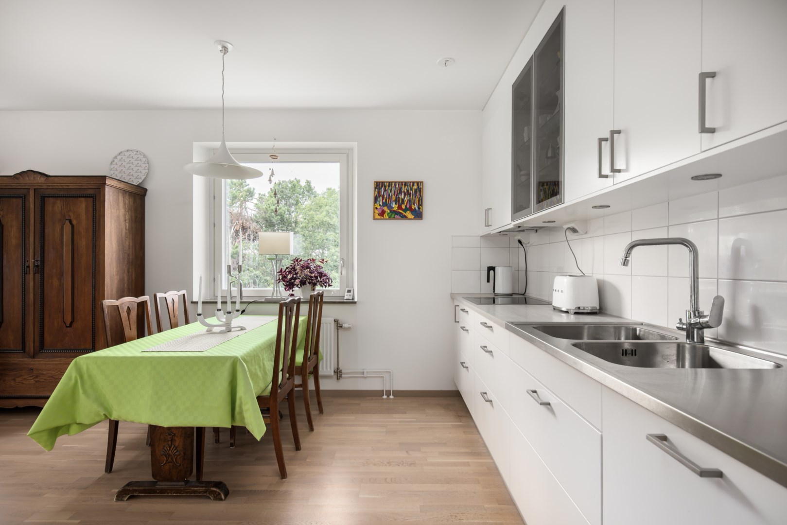 Bostadsbild från Godtemplarvägen 9, 3/3tr, Såld i Tollare, Nacka