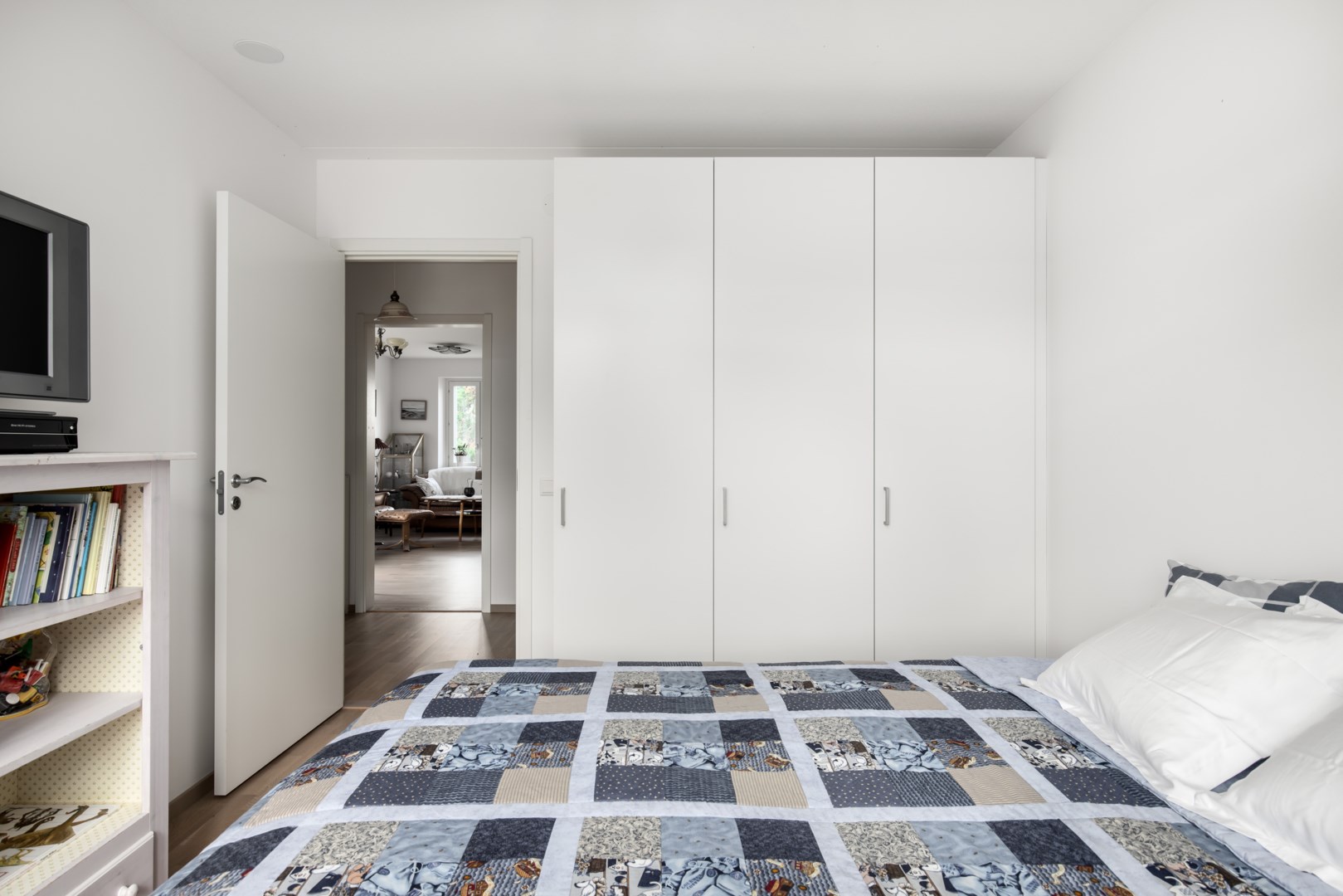 Bostadsbild från Godtemplarvägen 9, 3/3tr, Såld i Tollare, Nacka