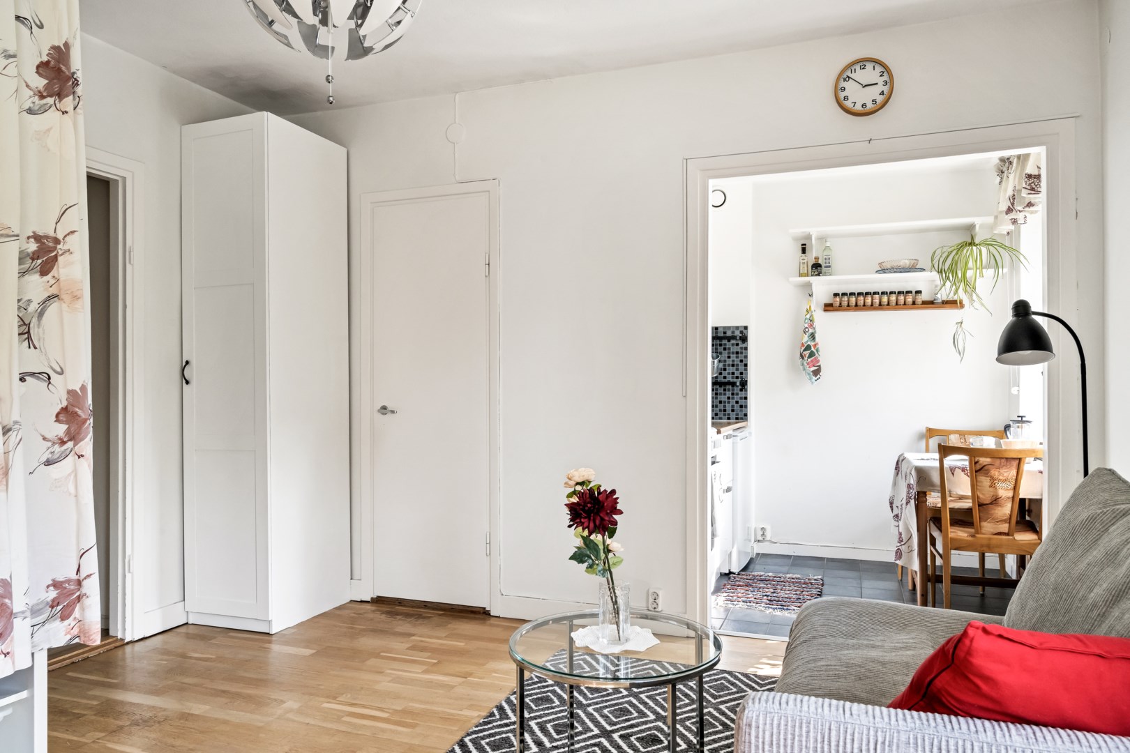 Bostadsbild från Tiundagatan 22 B, Såld i Luthagen, Uppsala