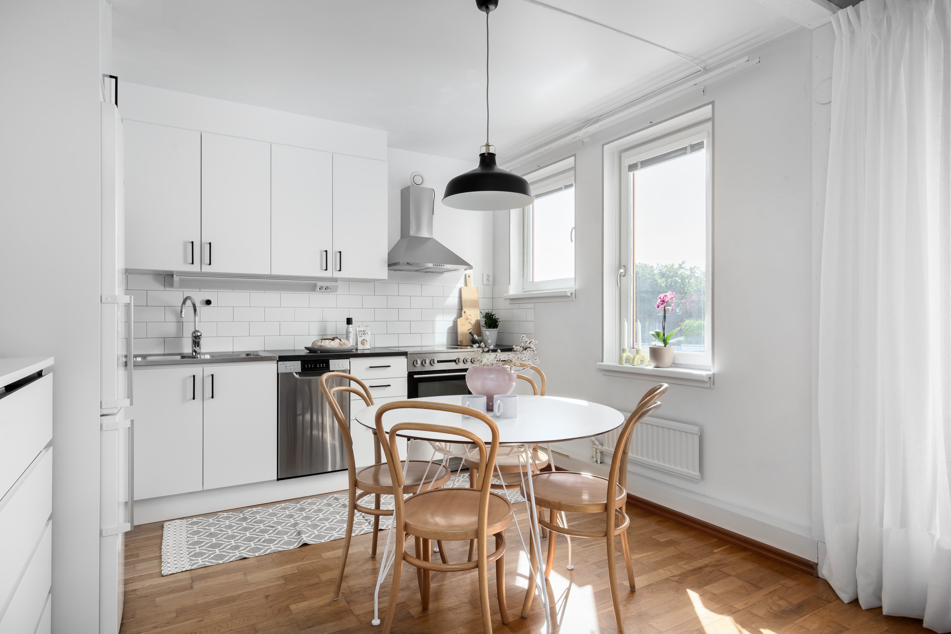 Bostadsbild från Ormingeringen 65, Såld i Västra Orminge, Nacka