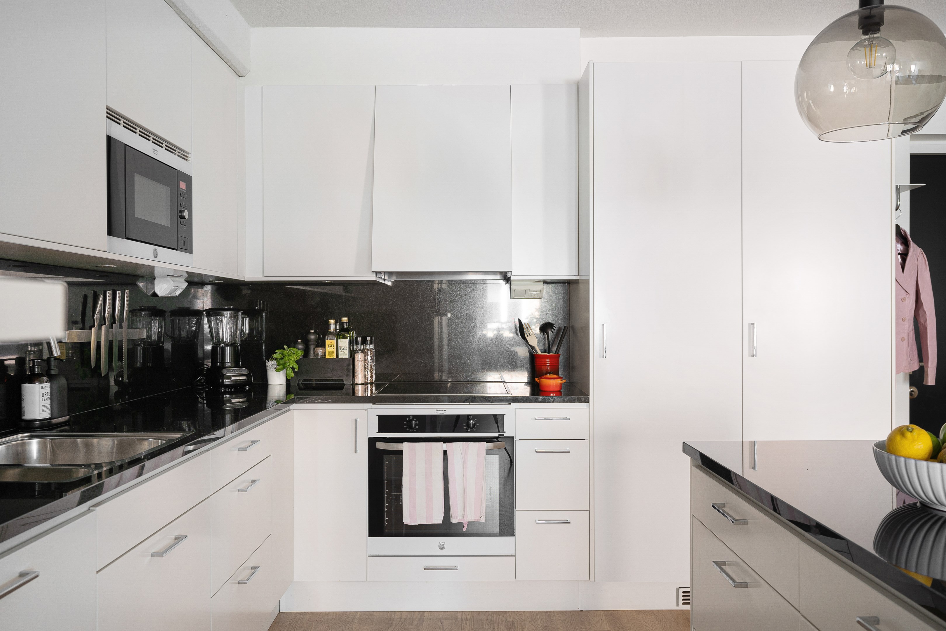 Bostadsbild från Mjölnarvägen 16, Såld i , Nacka