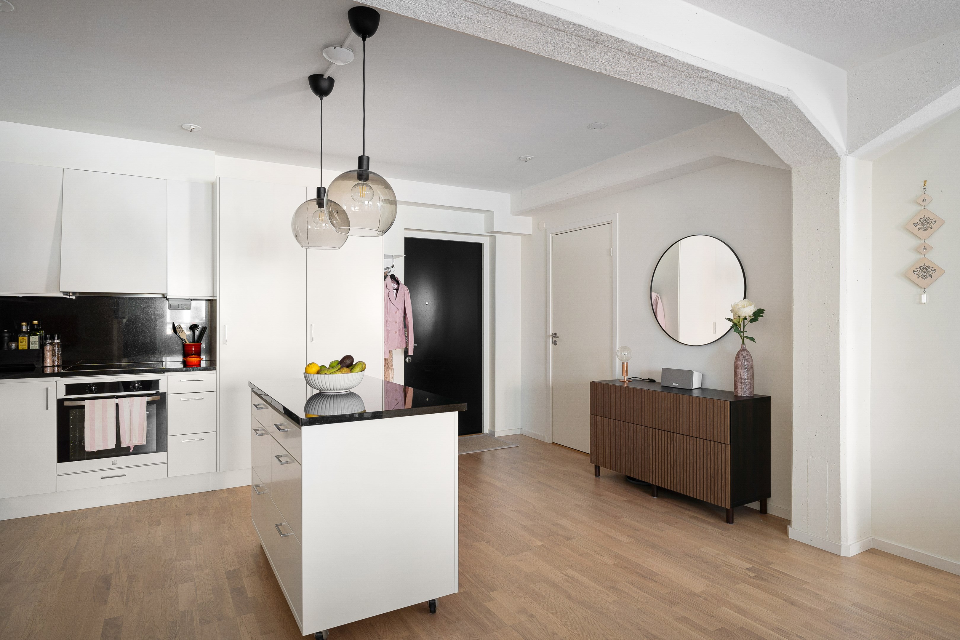 Bostadsbild från Mjölnarvägen 16, Såld i , Nacka