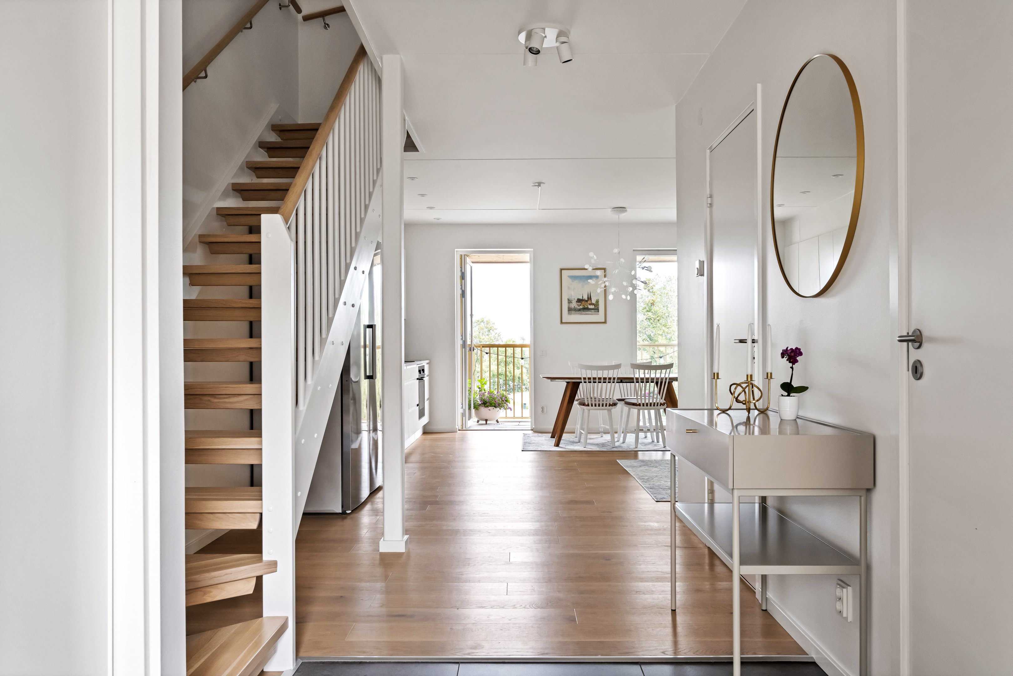 Bostadsbild från Soldathemsvägen 1, Såld i Rosendal, Uppsala