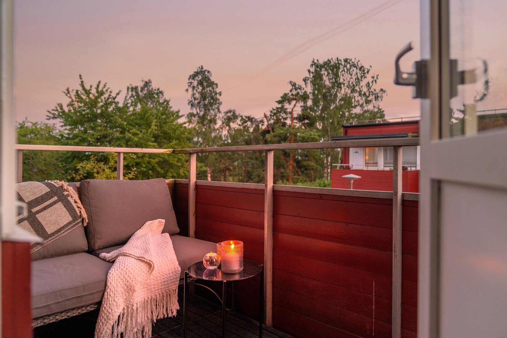 Bostadsbild från Ljuskärrsvägen 86, Kommande i Saltsjöbaden, Nacka