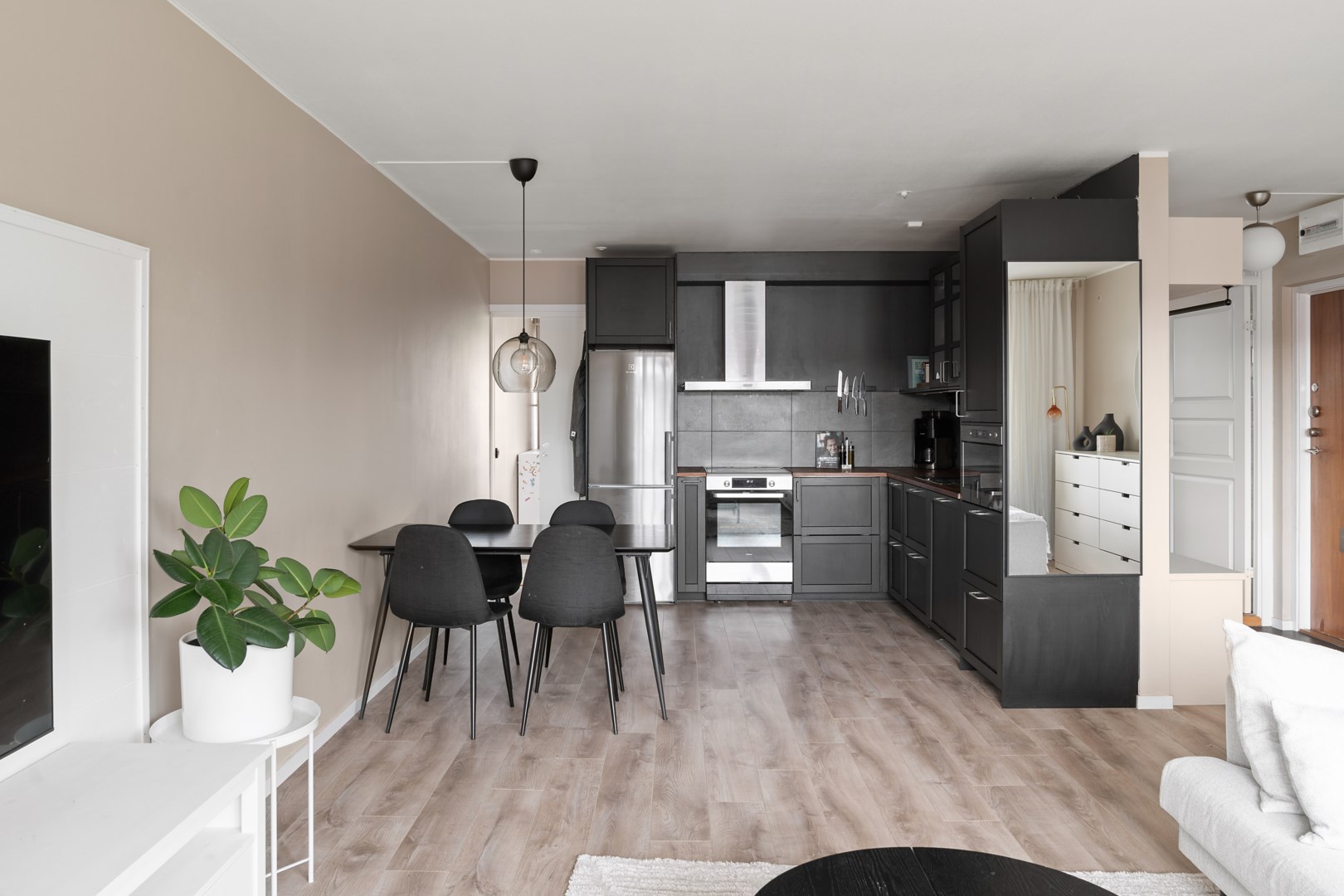 Bostadsbild från Ljuskärrsvägen 86, Kommande i Saltsjöbaden, Nacka