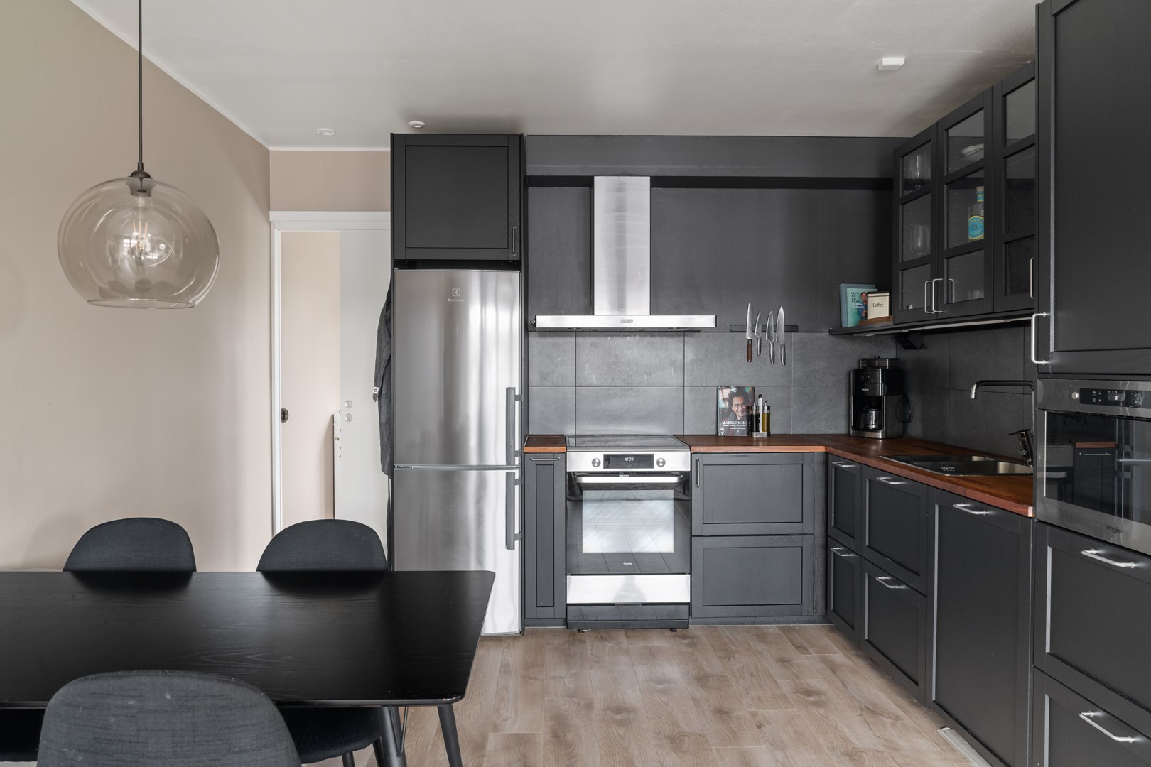 Bostadsbild från Ljuskärrsvägen 86, Kommande i Saltsjöbaden, Nacka