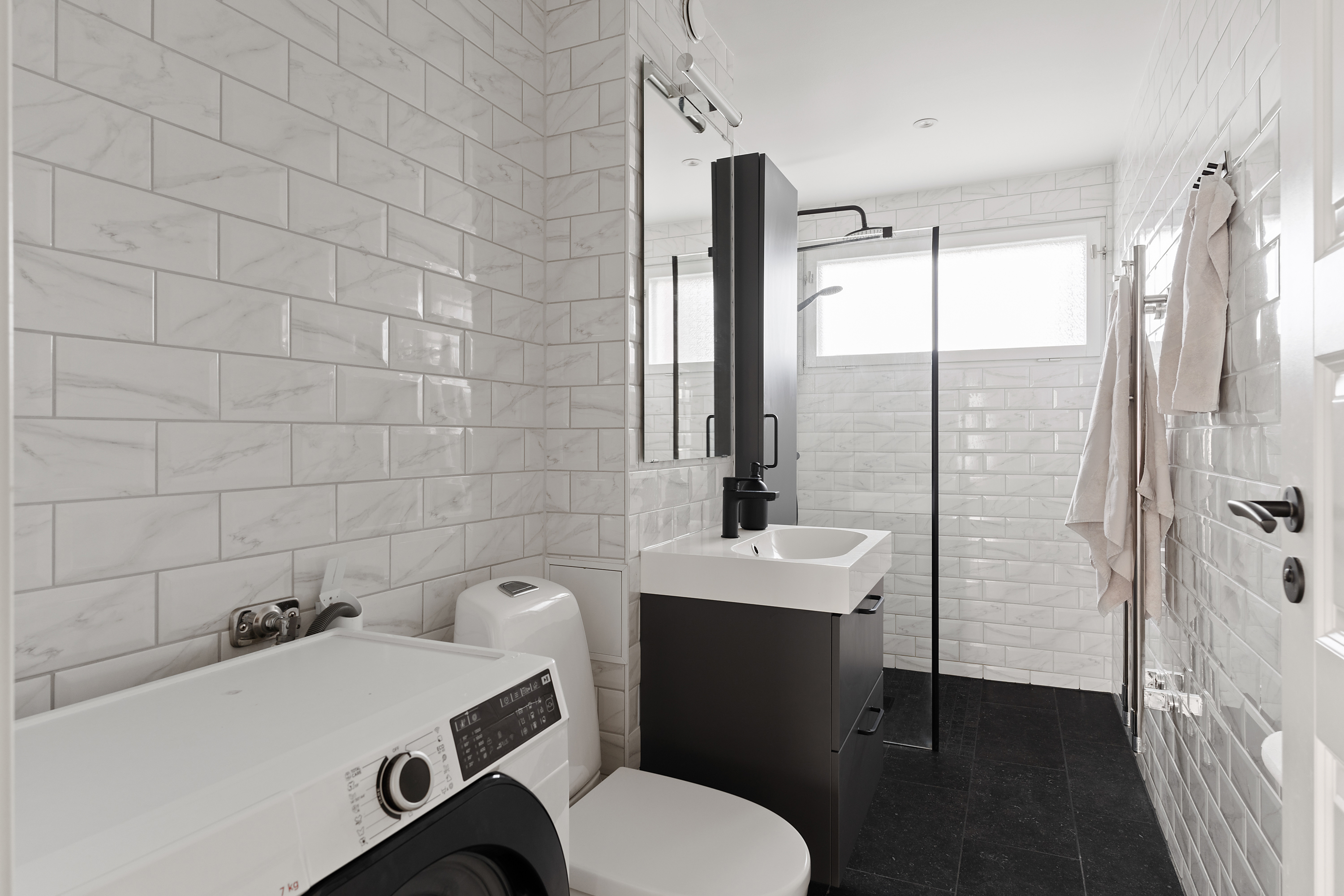 Bostadsbild från Ljuskärrsvägen 86, Kommande i Saltsjöbaden, Nacka