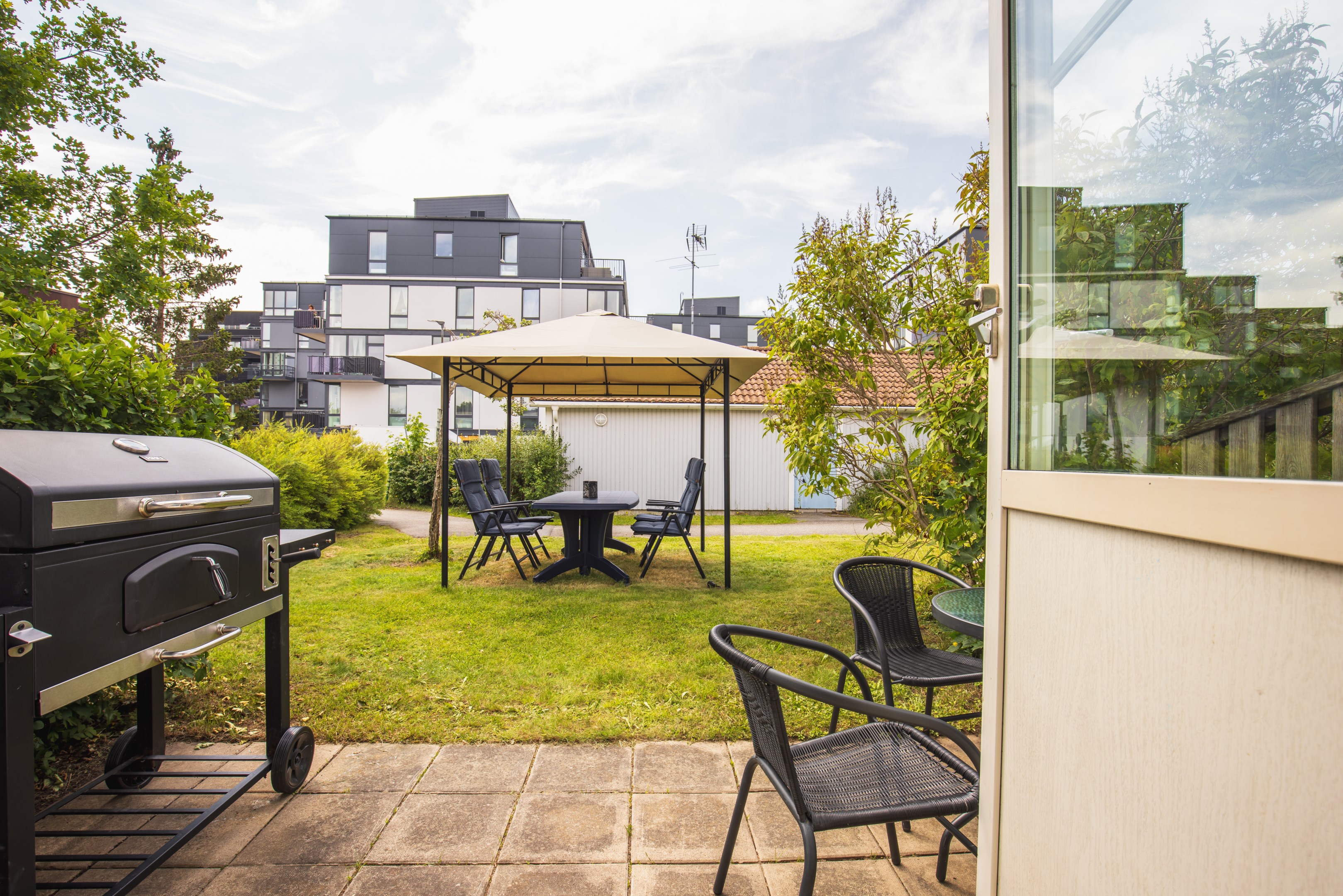 Bostadsbild från Edövägen 25E, Såld i Västra Orminge, Nacka