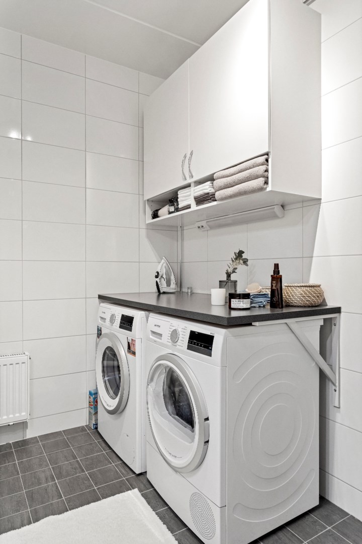 Bostadsbild från Råbyvägen 82, Såld i Kapellgärdet, Uppsala