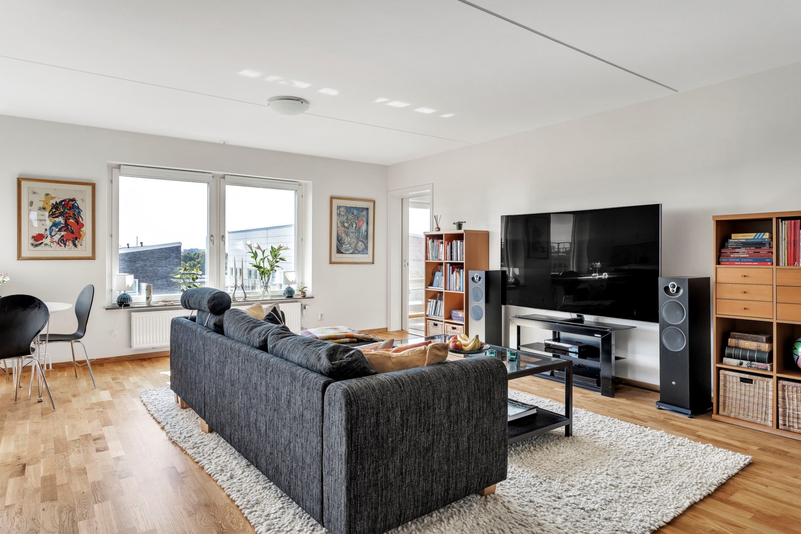 Bostadsbild från Råbyvägen 82, Såld i Kapellgärdet, Uppsala