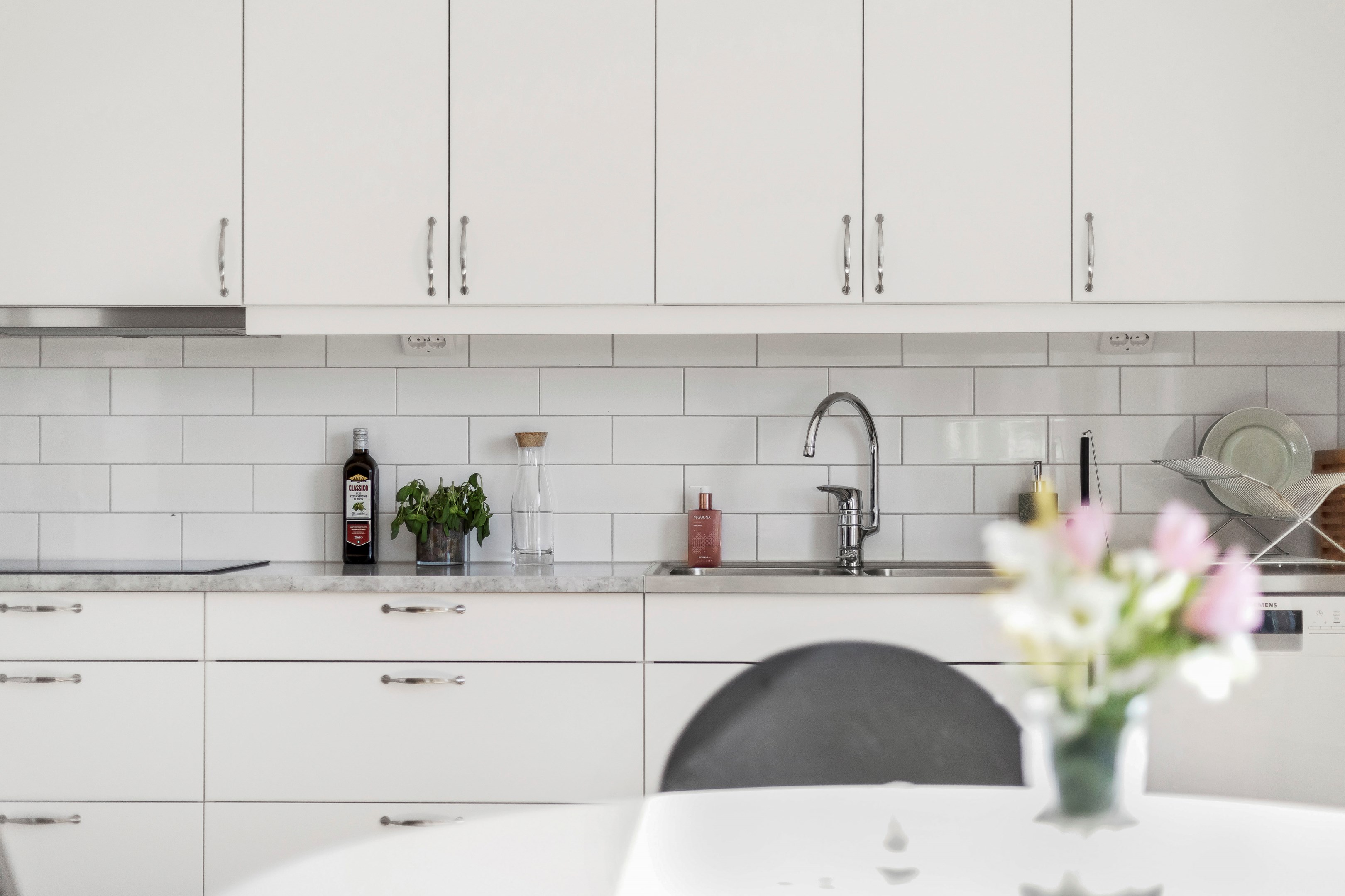 Bostadsbild från Råbyvägen 82, Såld i Kapellgärdet, Uppsala