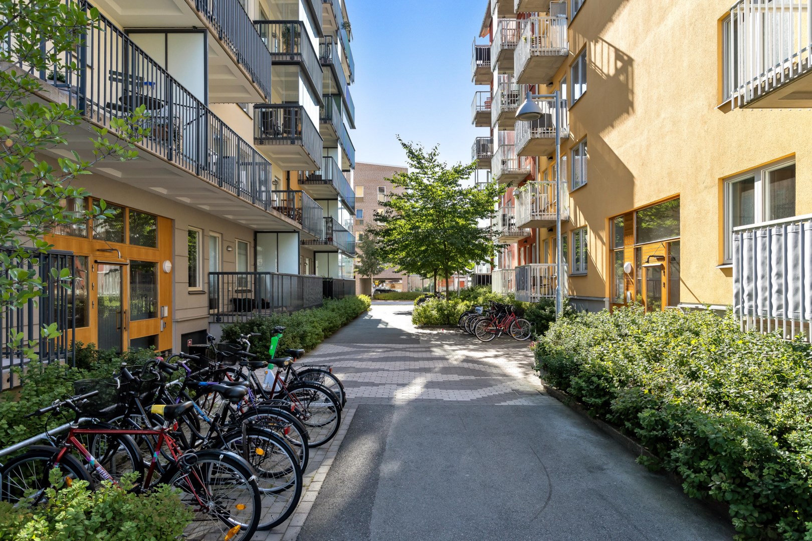 Bostadsbild från Råbyvägen 82, Såld i Kapellgärdet, Uppsala