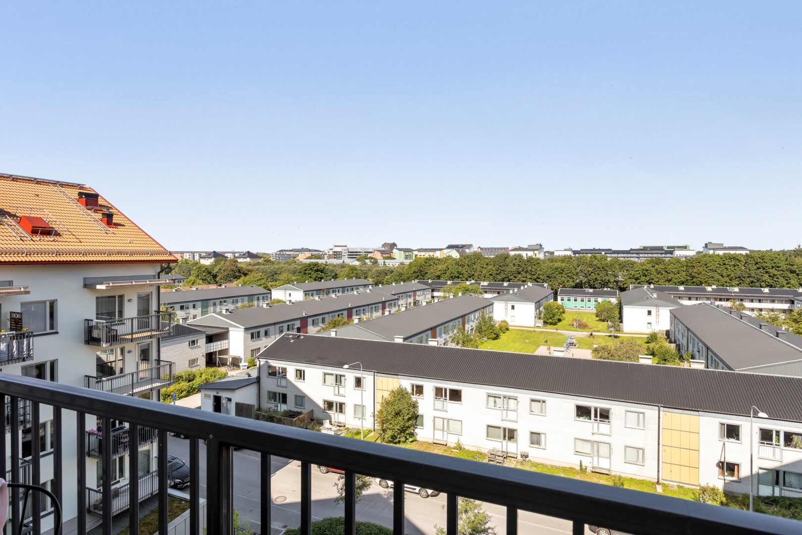 Bostadsbild från Råbyvägen 82, Såld i Kapellgärdet, Uppsala