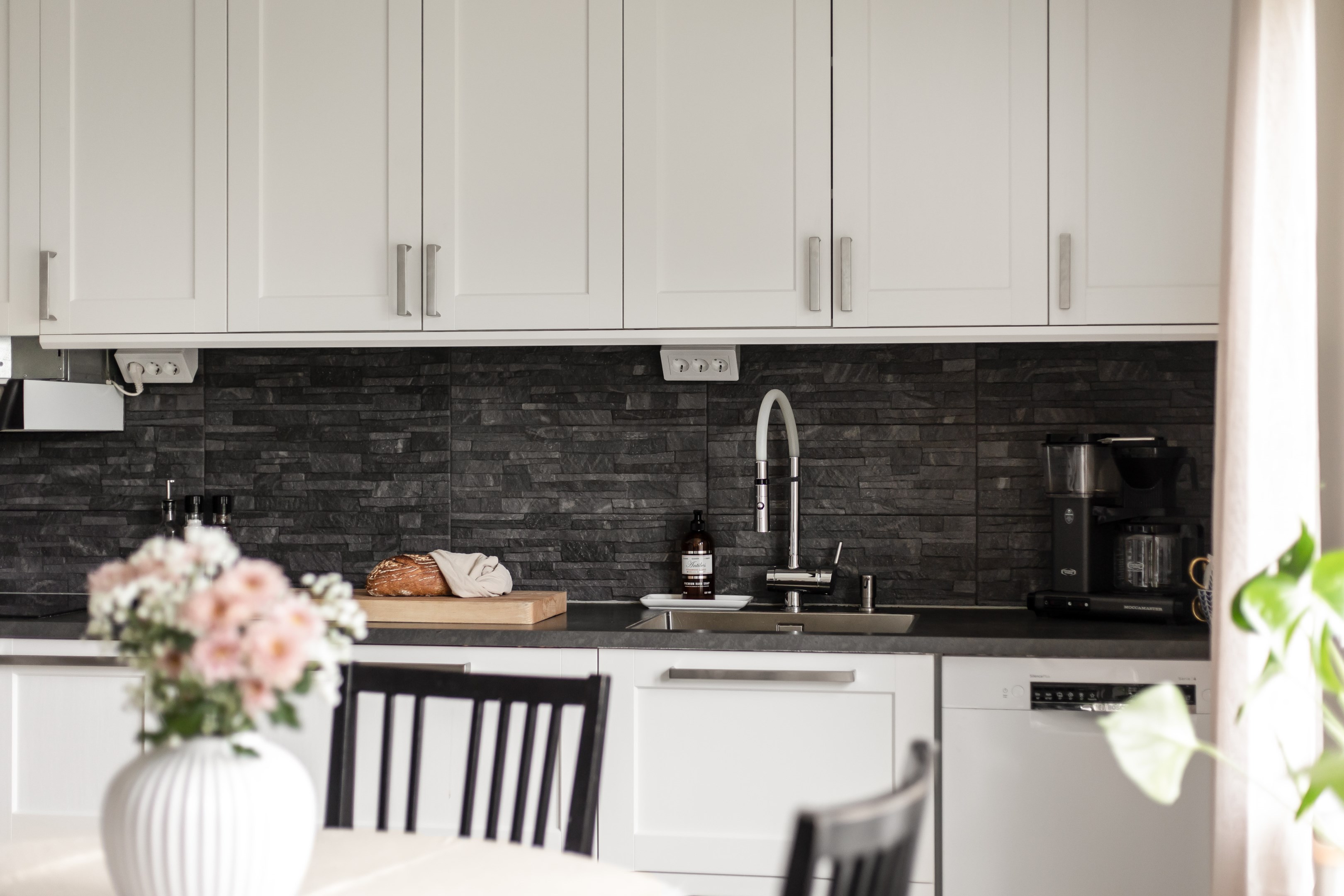 Bostadsbild från Ängsbacken 1, Såld i Björknäs, Nacka