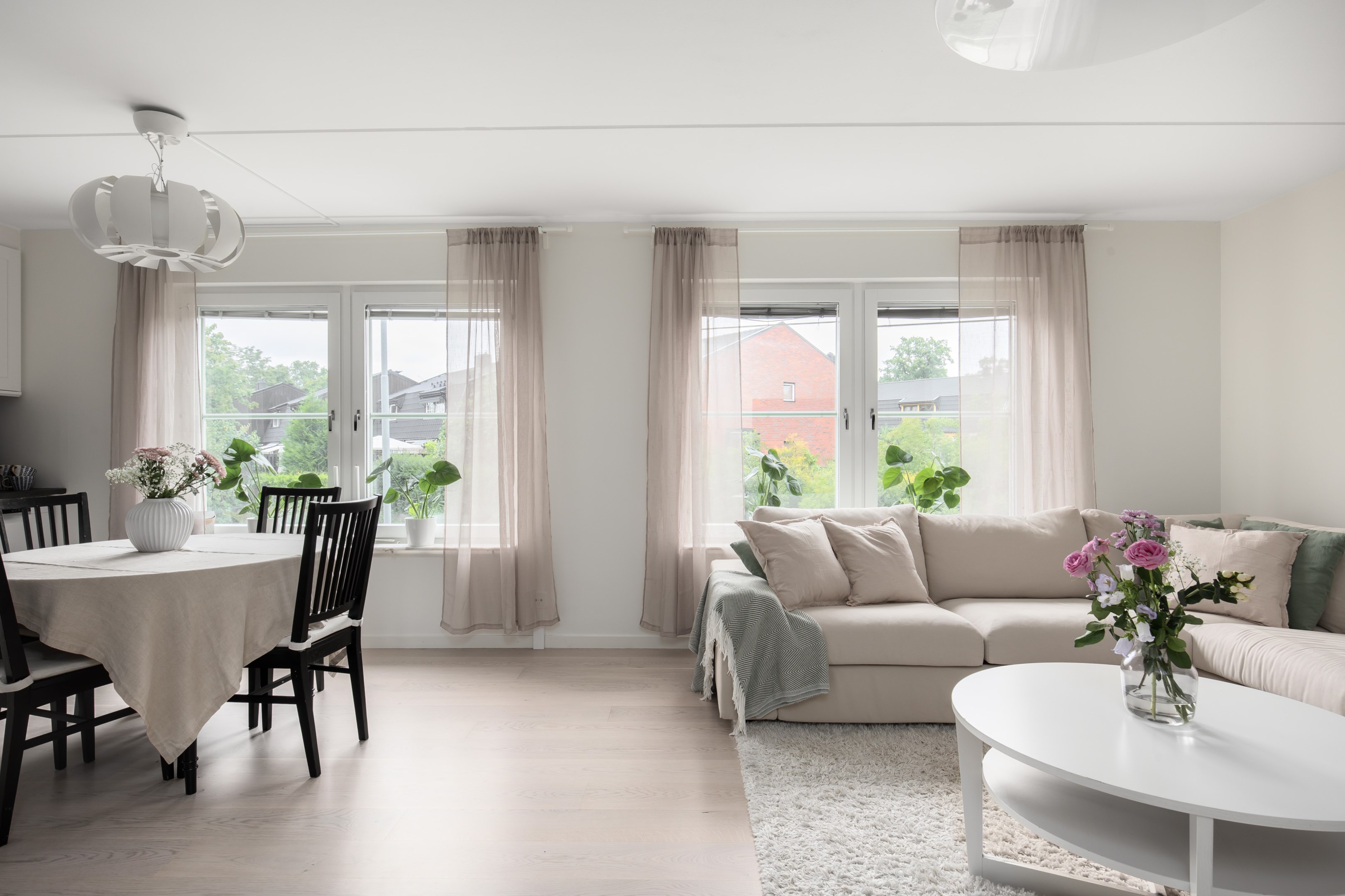 Bostadsbild från Ängsbacken 1, Såld i Björknäs, Nacka