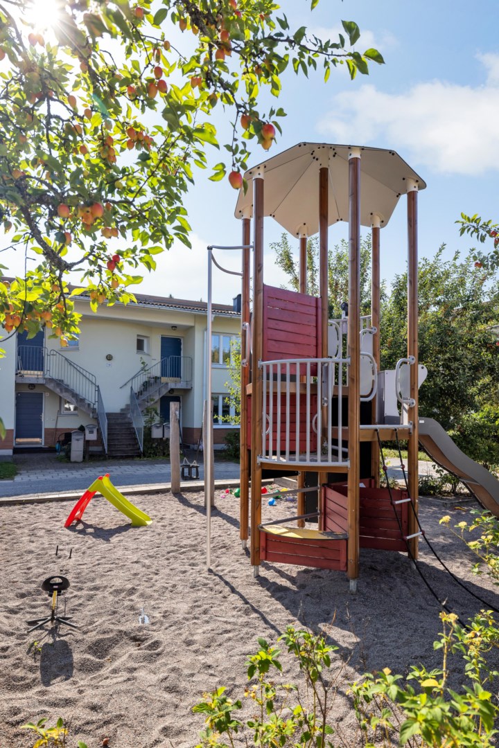 Bostadsbild från Tryffelvägen 18D, Såld i Norby, Uppsala