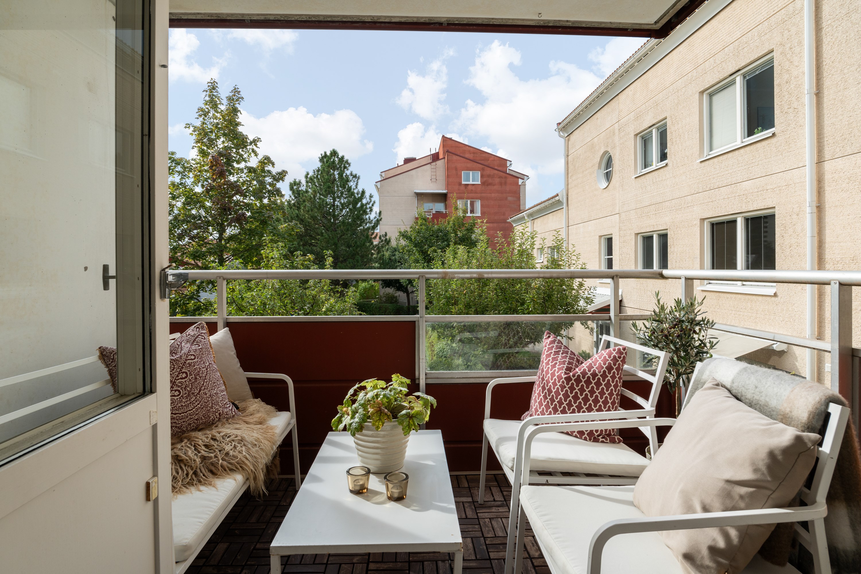 Bostadsbild från Fyrspannsvägen 47, Såld i Jarlaberg, Nacka