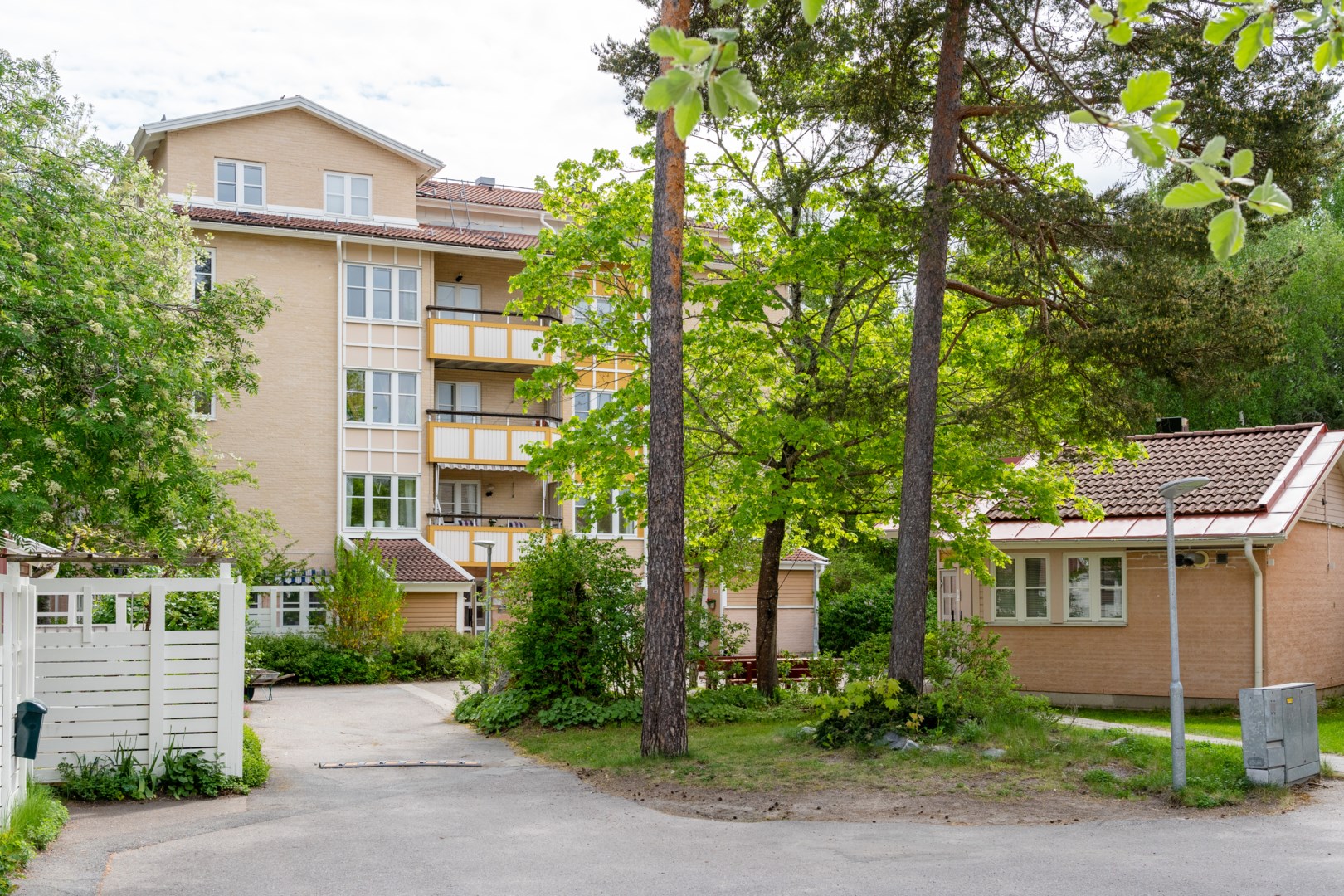 Bostadsbild från Ölandsresan 156A, Såld i Sävja, Uppsala