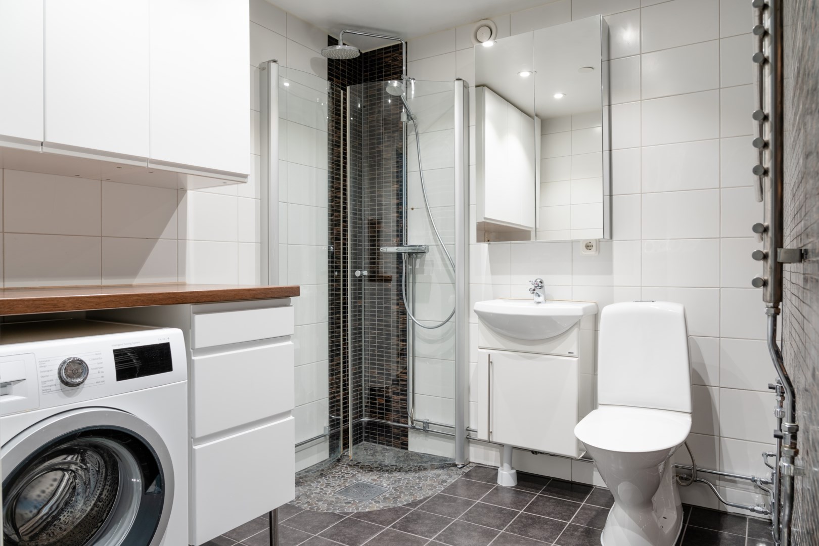 Bostadsbild från Ölandsresan 156A, Såld i Sävja, Uppsala