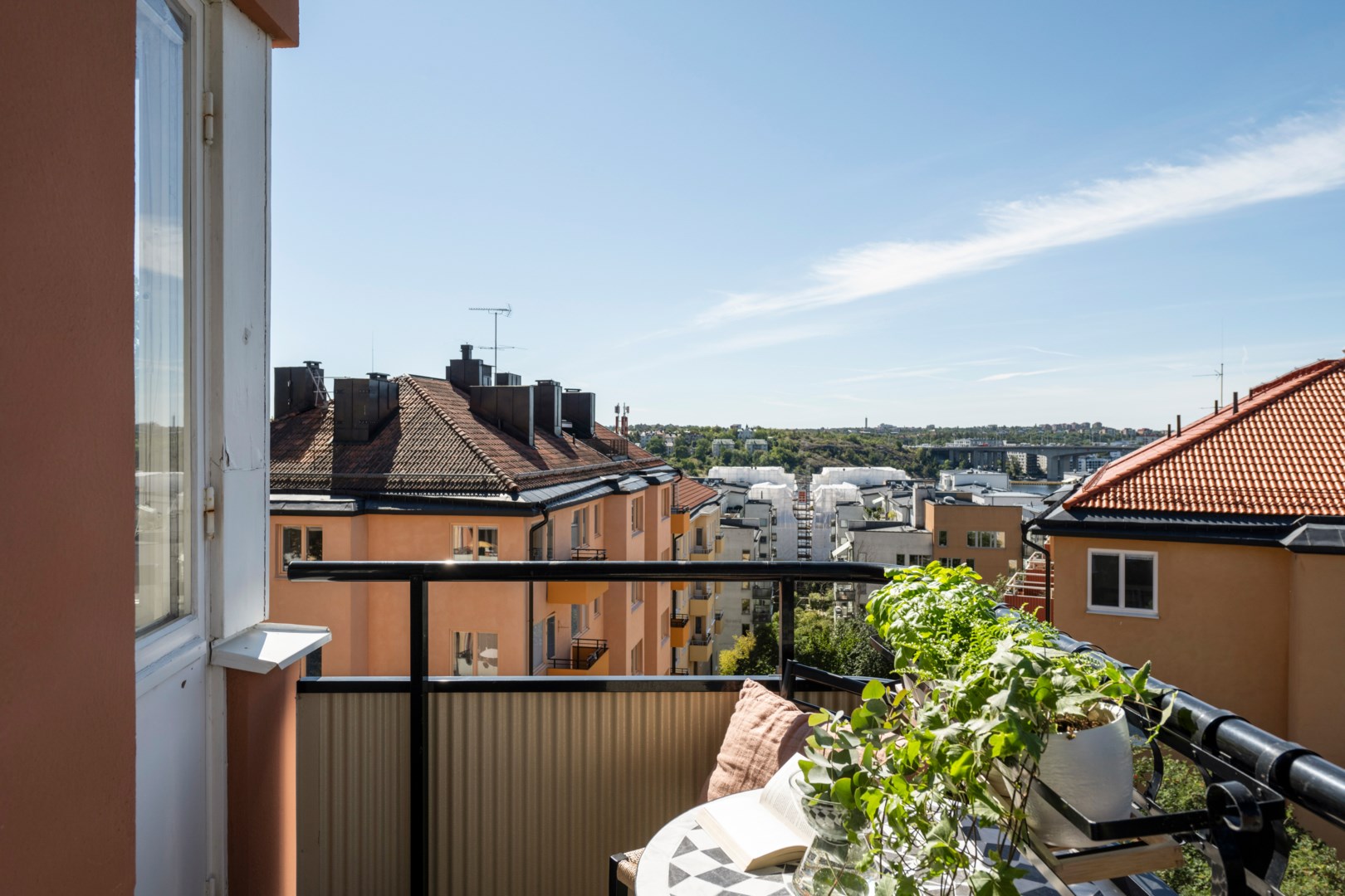 Bostadsbild från Strålgatan 12, Såld i Lilla Essingen, Stockholm