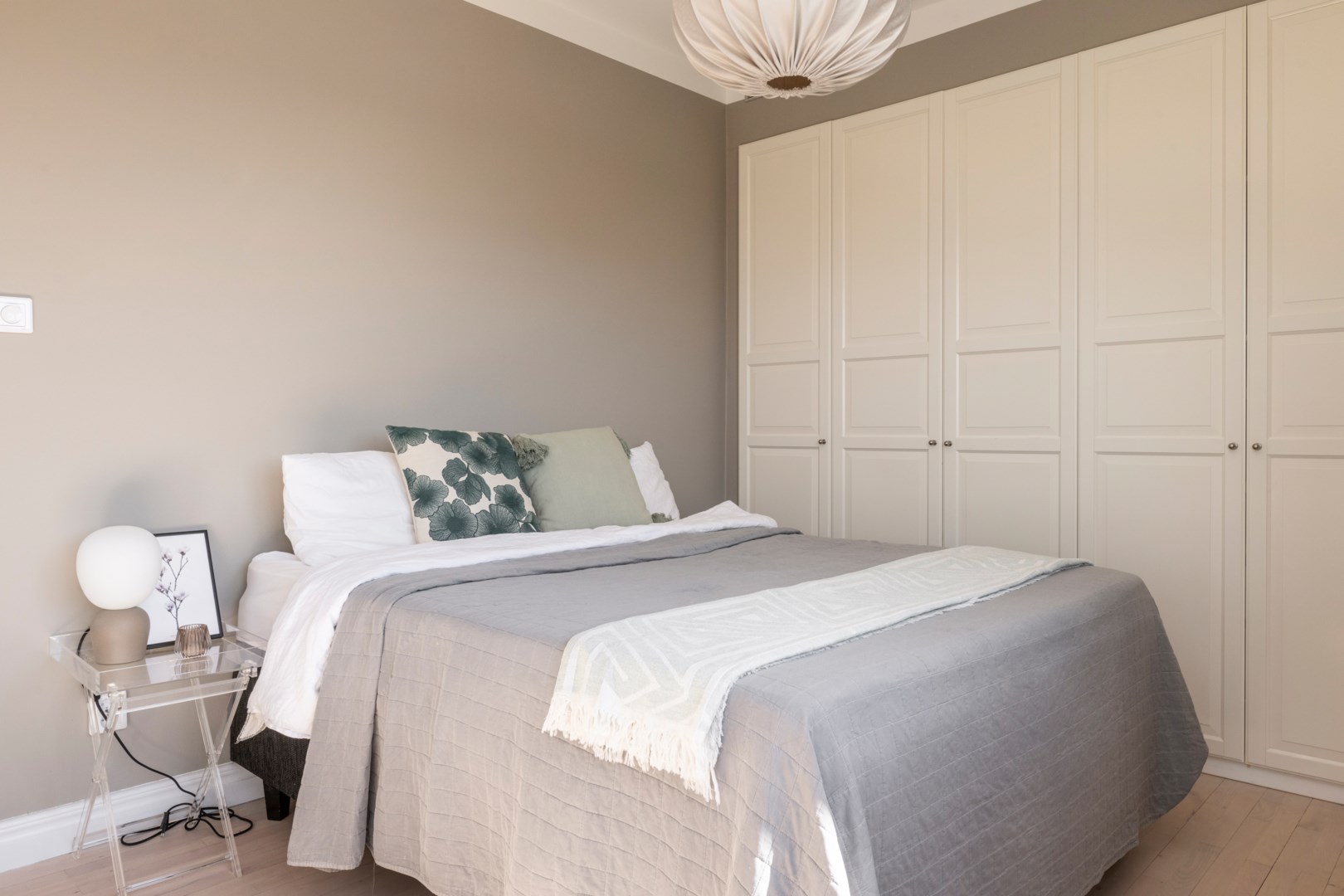 Bostadsbild från Strålgatan 12, Såld i Lilla Essingen, Stockholm