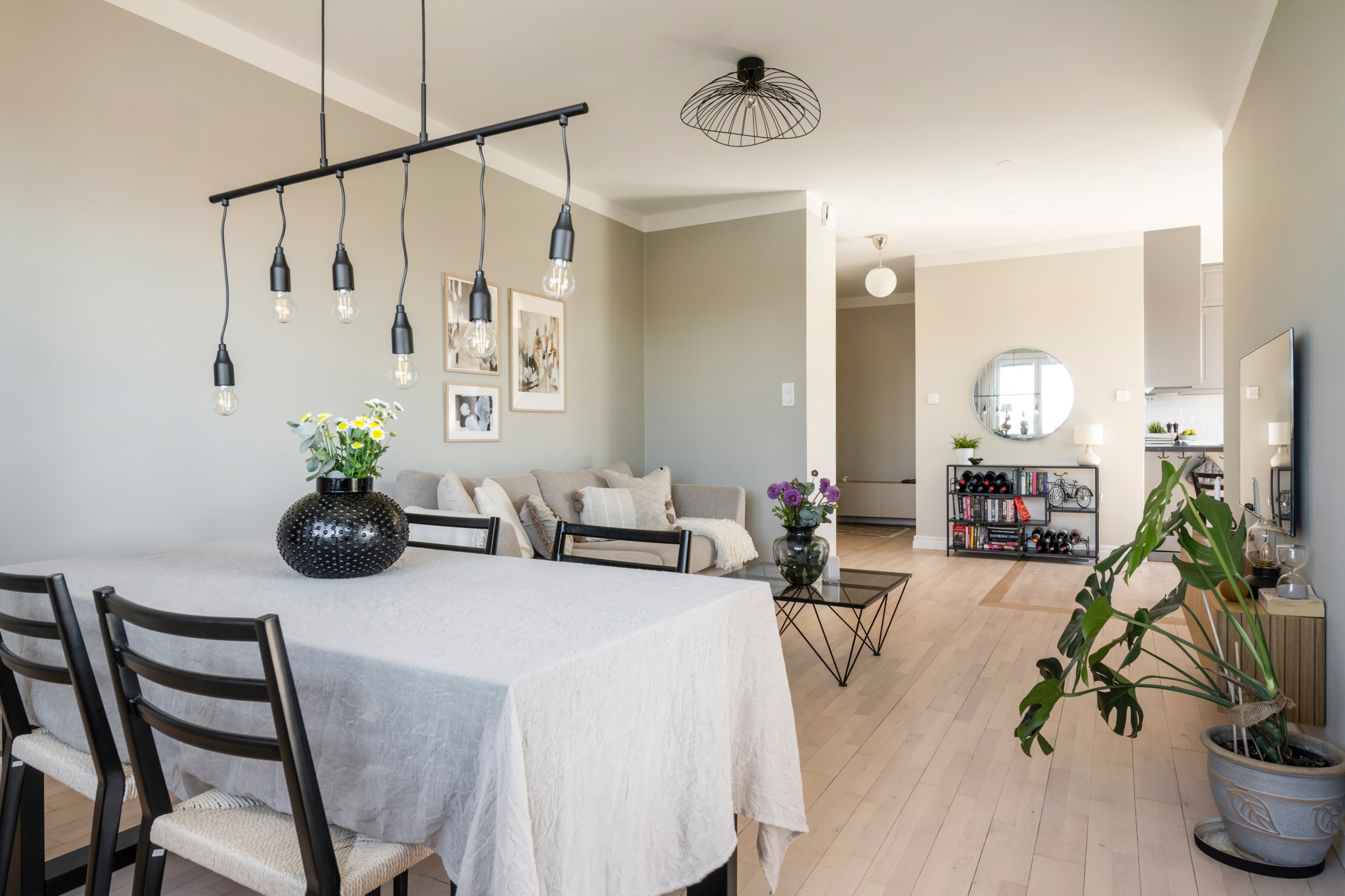 Bostadsbild från Strålgatan 12, Såld i Lilla Essingen, Stockholm