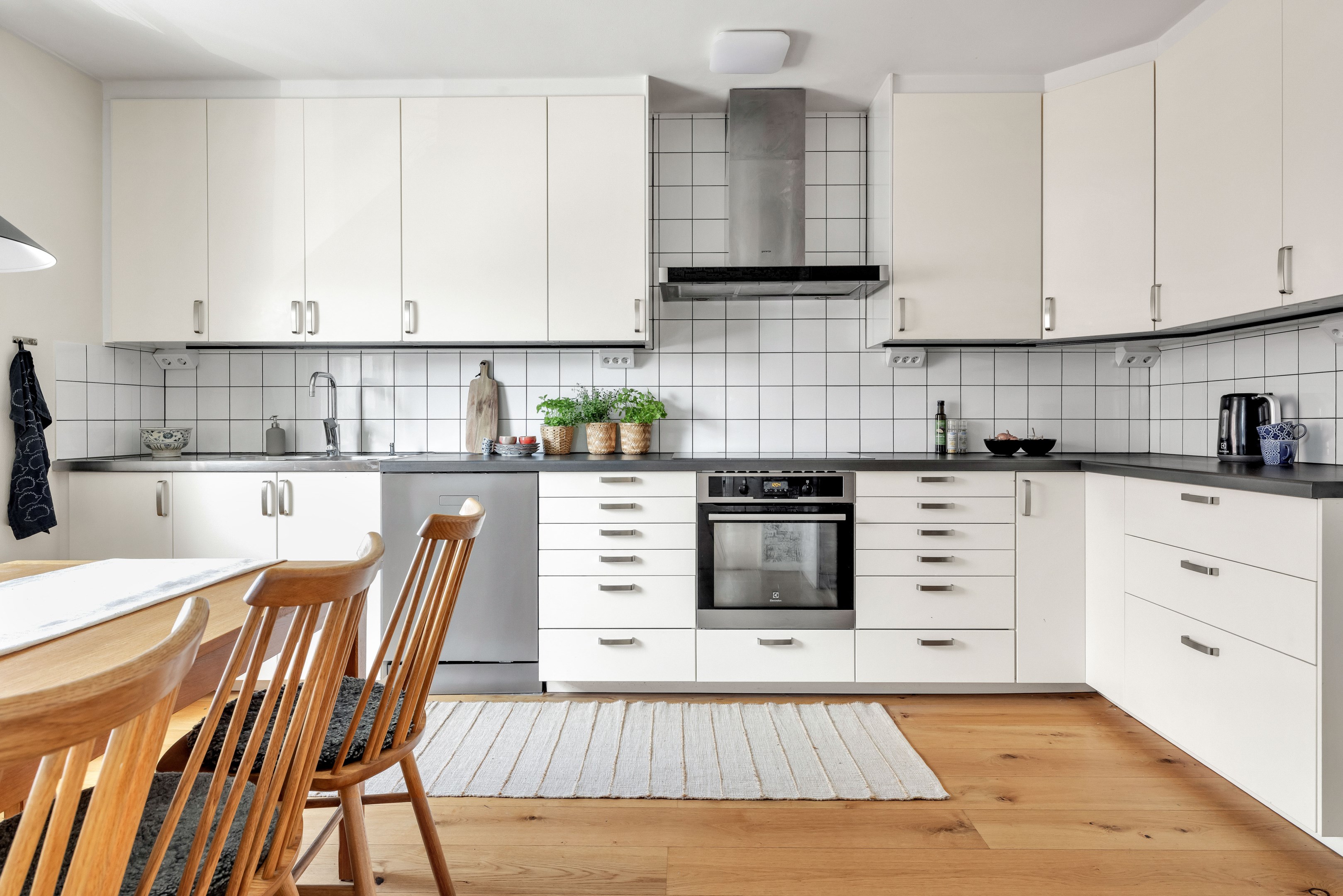 Bostadsbild från Granitvägen 19A, Såld i Eriksberg, Uppsala