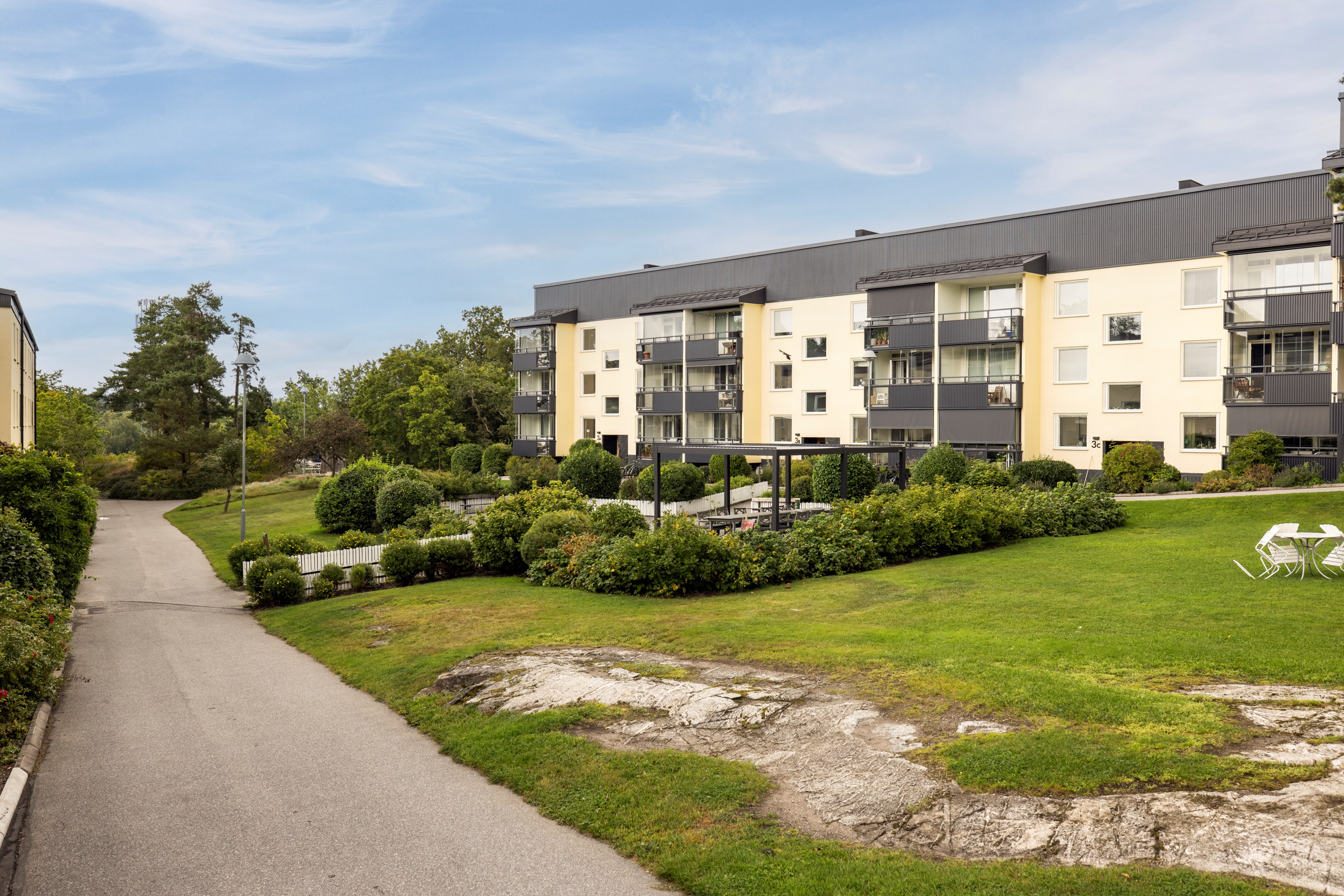 Bostadsbild från Höjdvägen 3A, Såld i Eknäs, Nacka